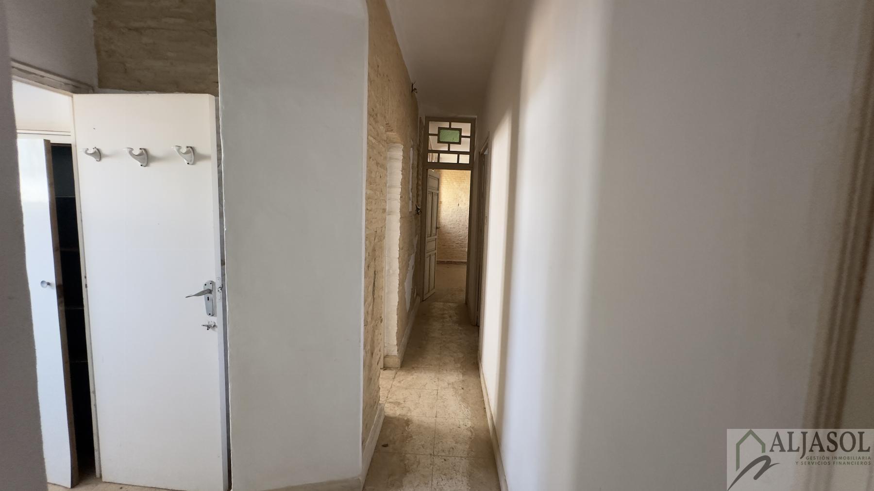 Venta de chalet en Umbrete