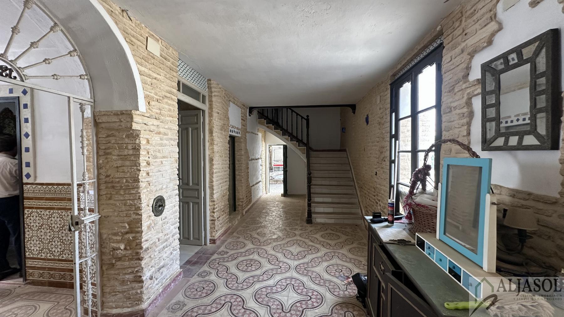 Venta de chalet en Umbrete