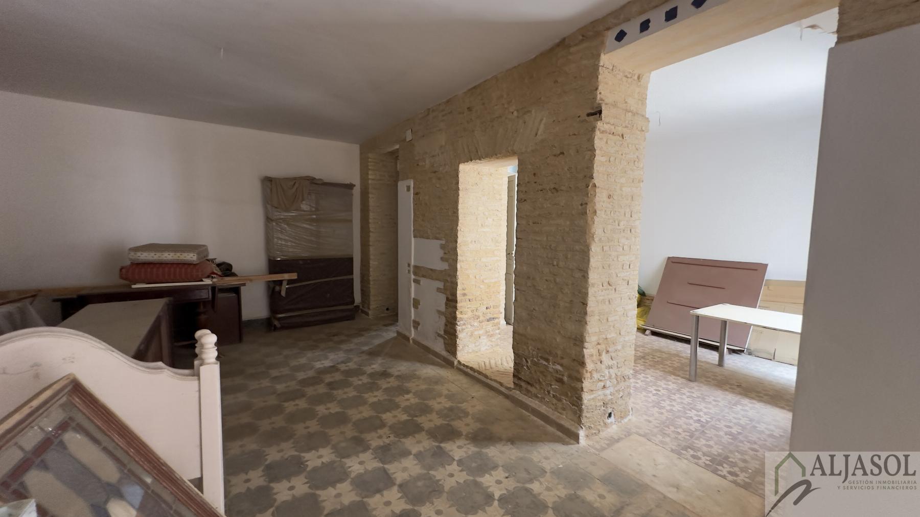 Venta de chalet en Umbrete