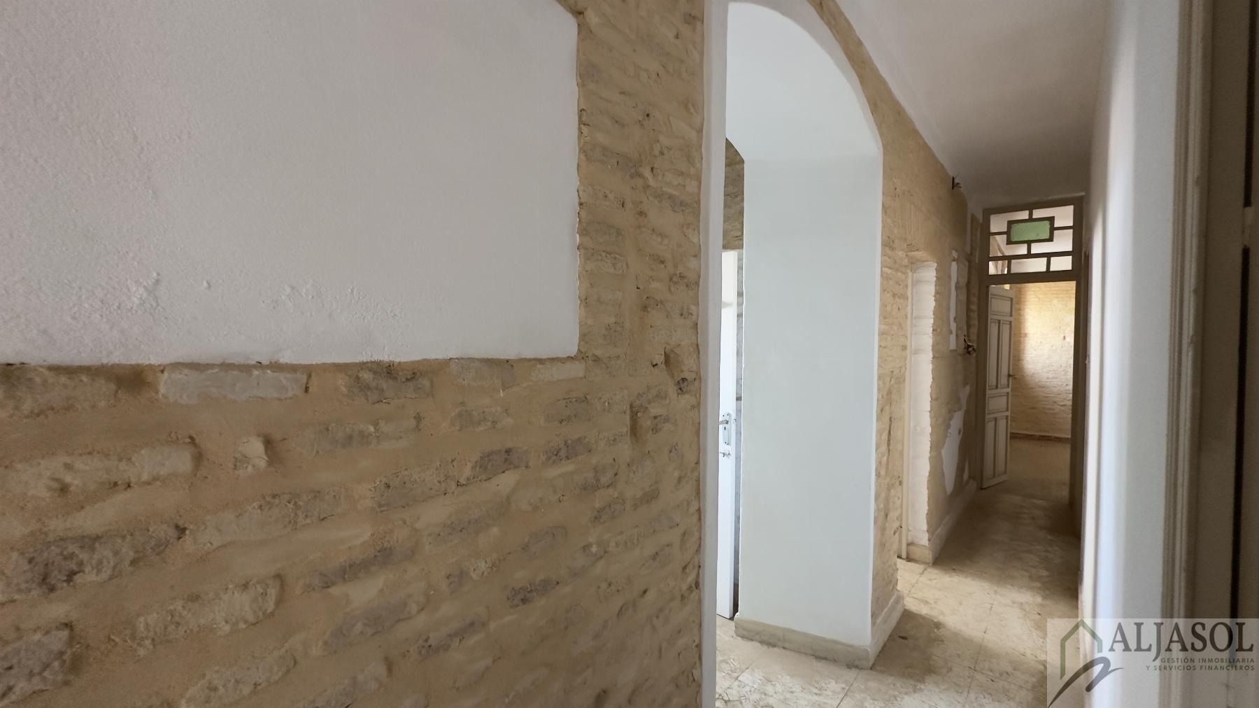 Venta de chalet en Umbrete