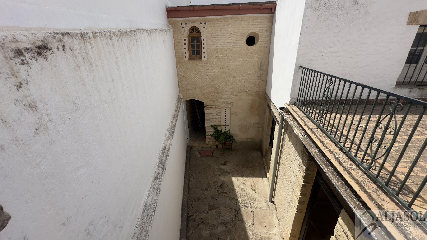 Venta de chalet en Umbrete