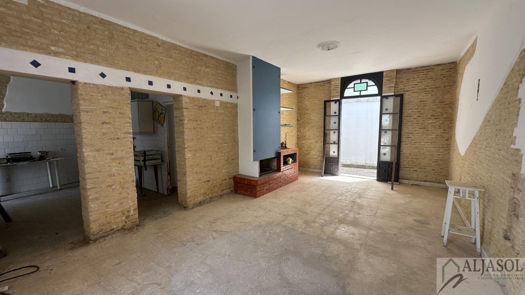 Venta de chalet en Umbrete