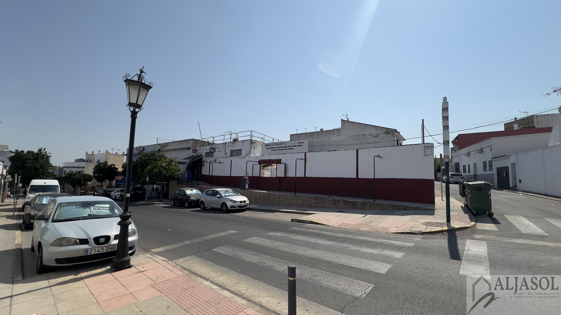 Venta de local en Palomares del Río