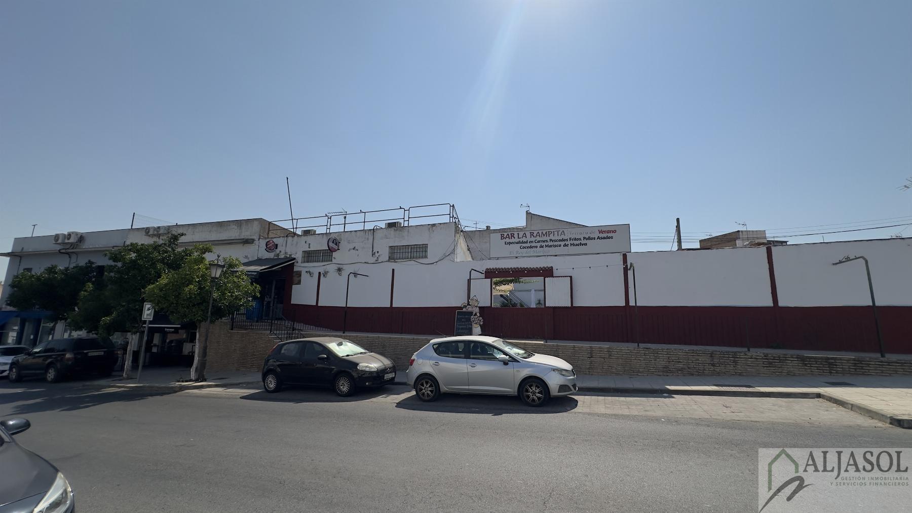 Venta de local en Palomares del Río