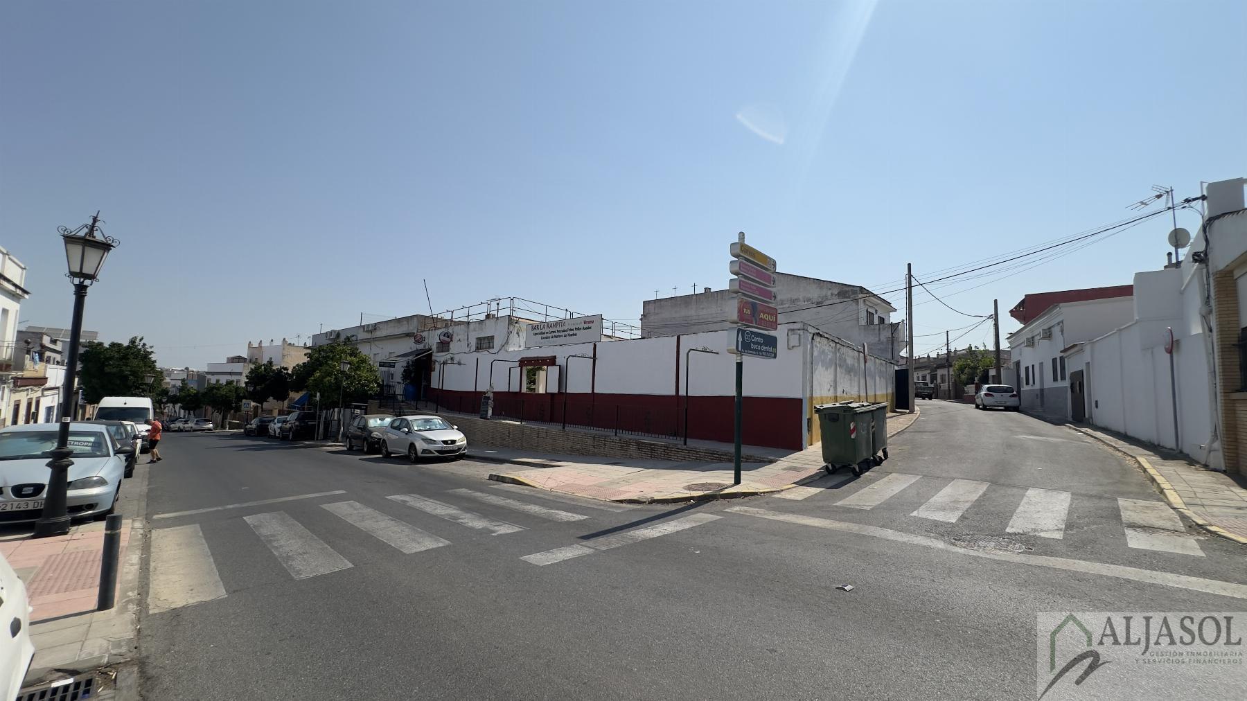 Venta de local en Palomares del Río