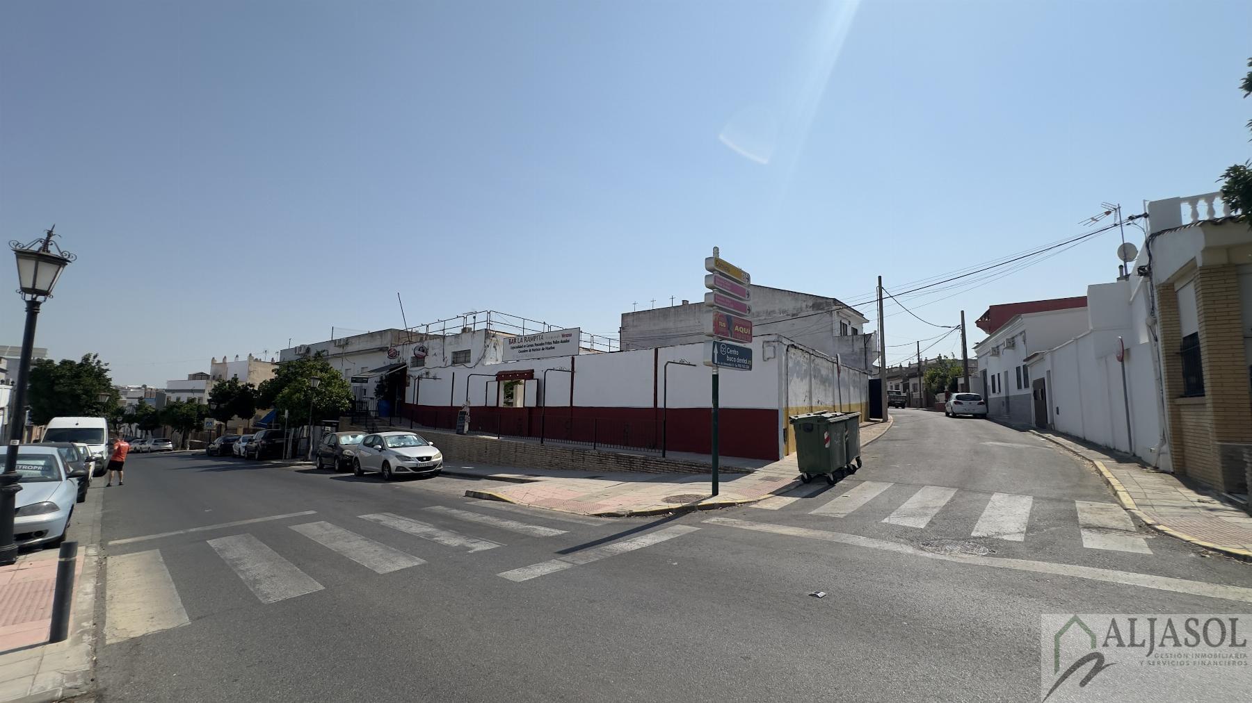 Venta de local en Palomares del Río