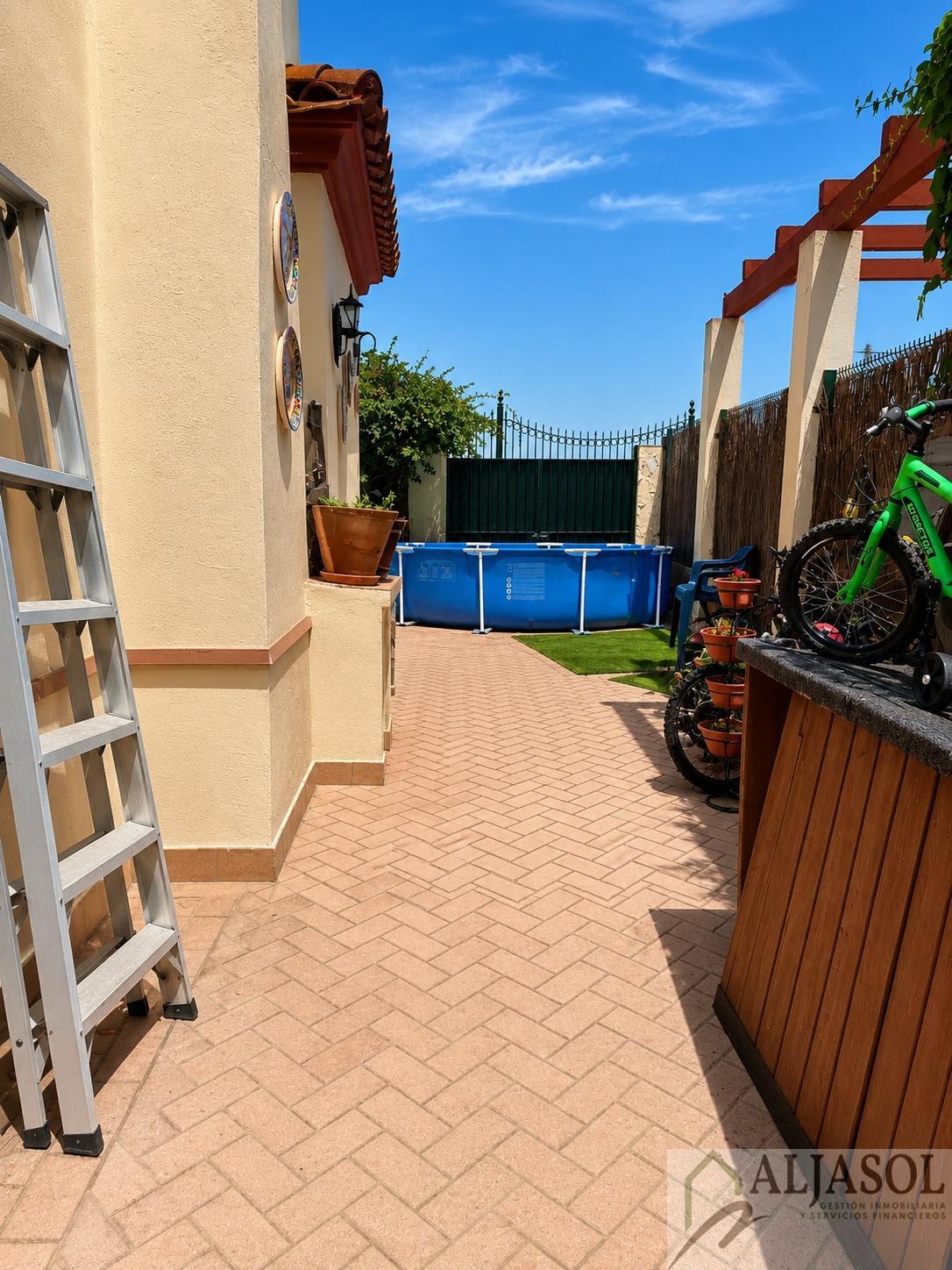 Venta de casa en Salteras