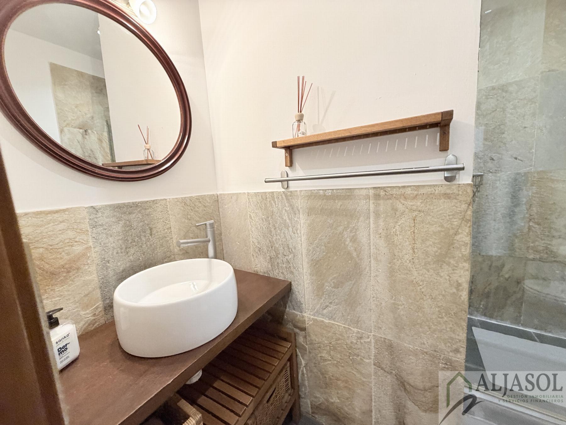 Venta de estudio en Sevilla