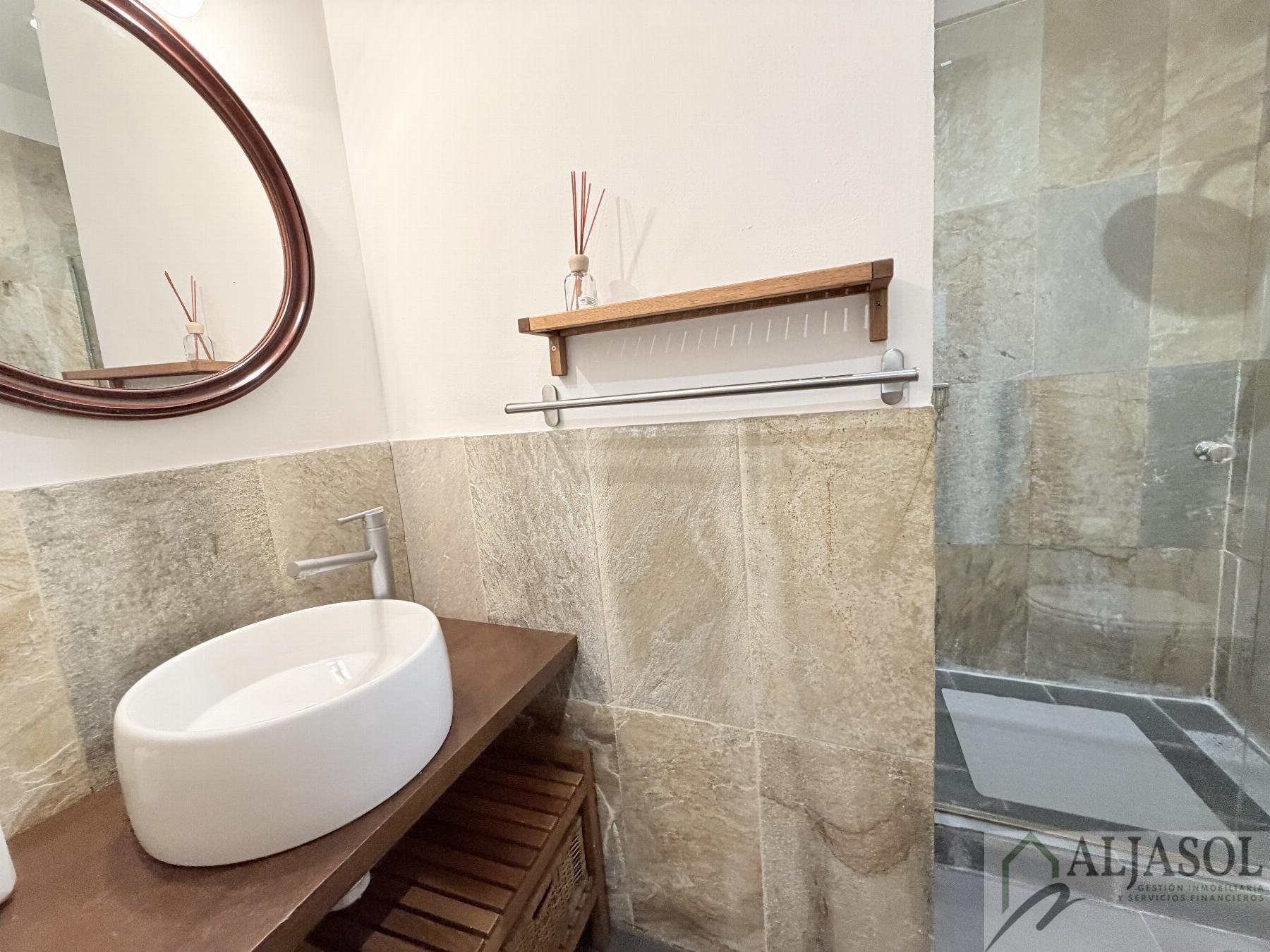 Venta de estudio en Sevilla