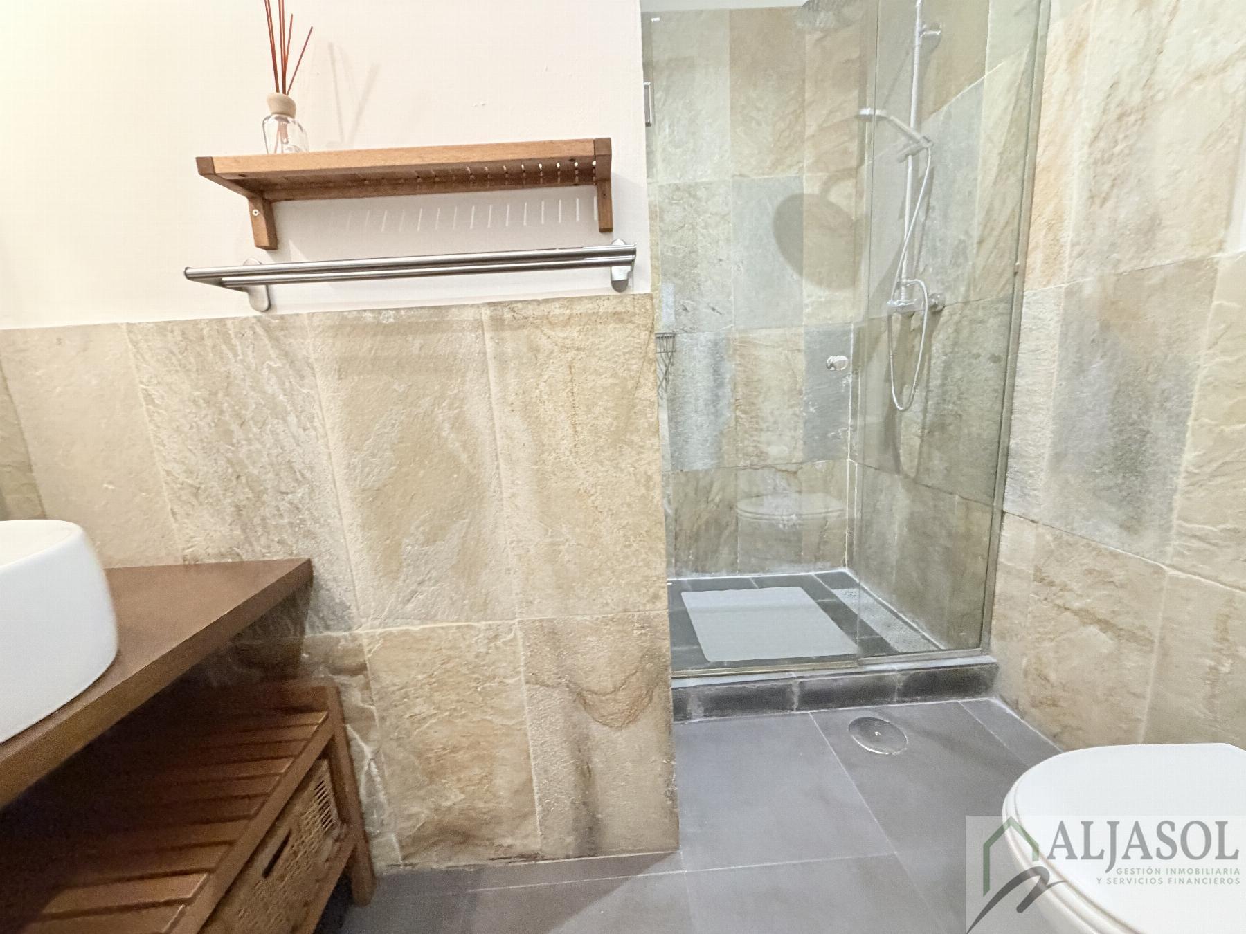 Venta de estudio en Sevilla
