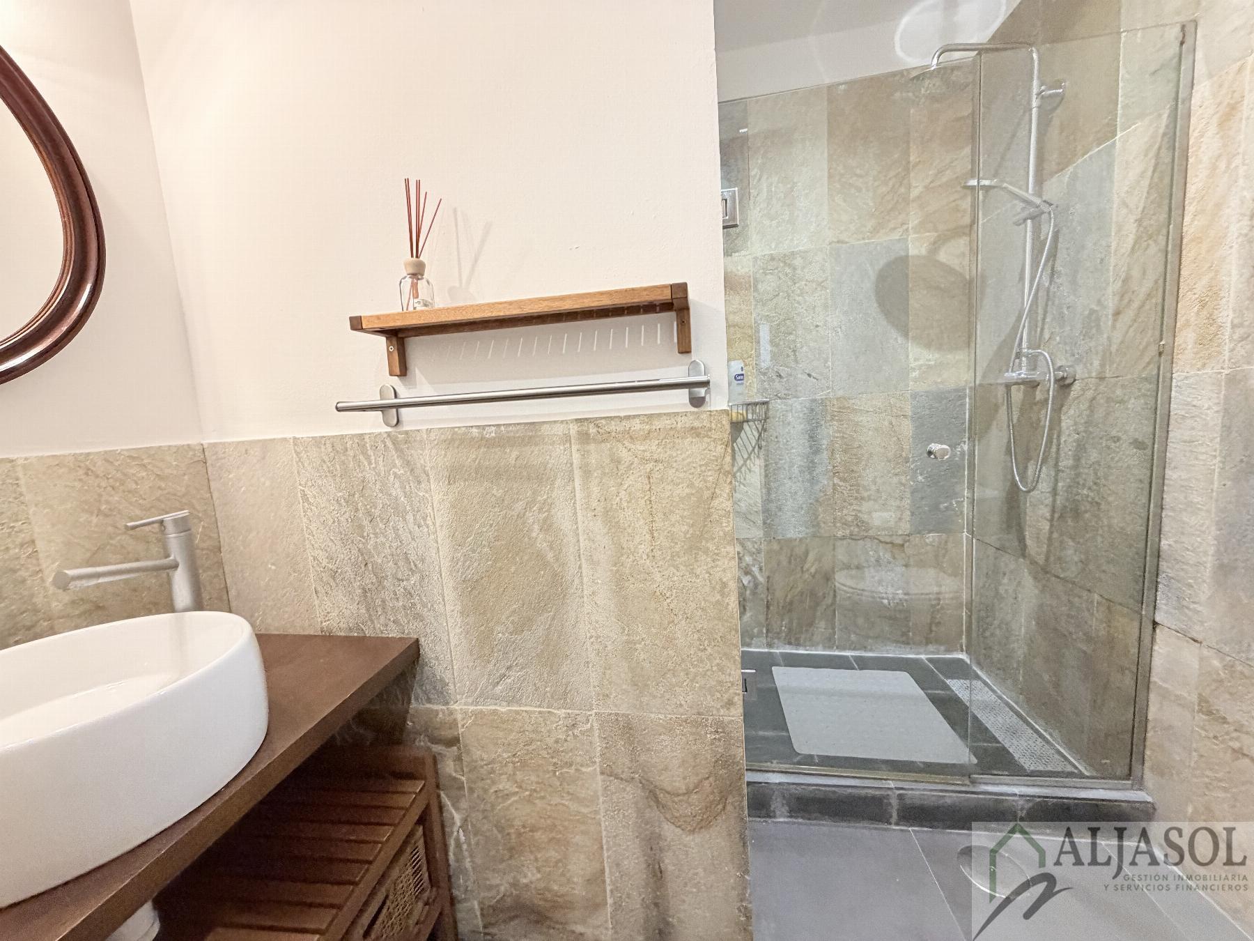 Venta de estudio en Sevilla