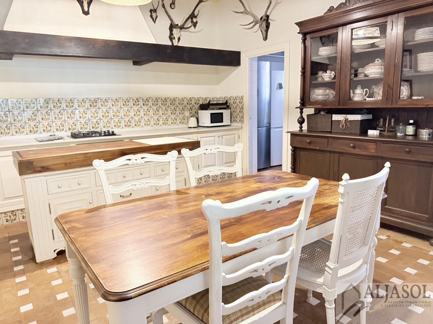 Venta de chalet en Bollullos de la Mitación