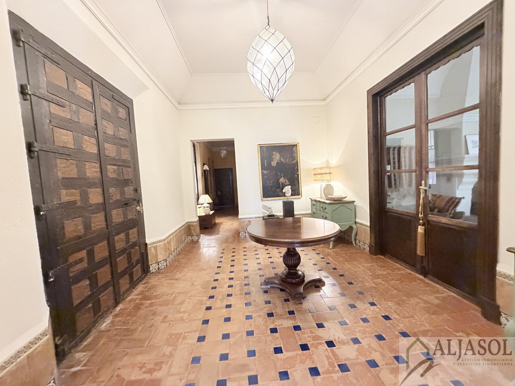 Venta de chalet en Bollullos de la Mitación