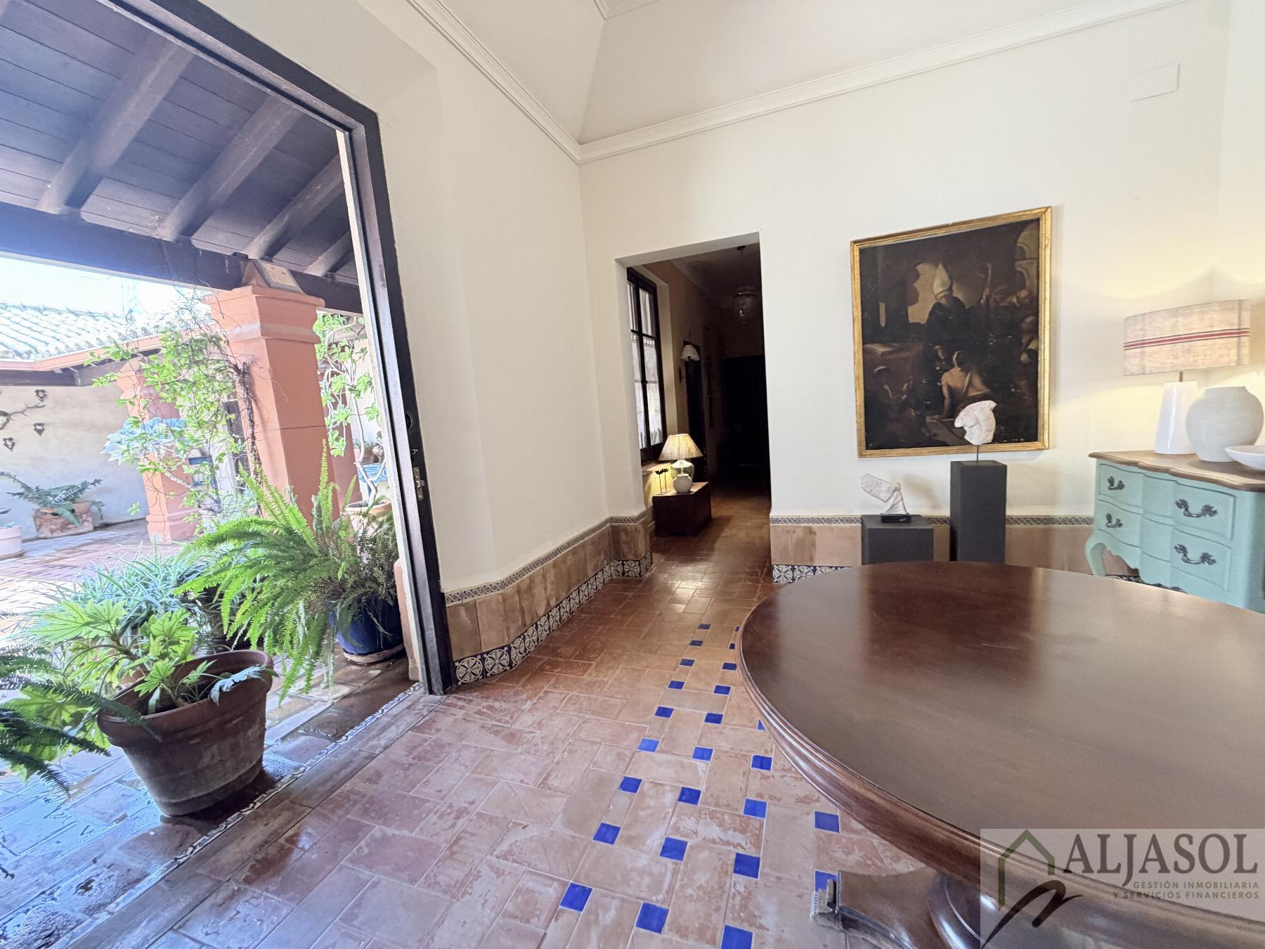 Venta de chalet en Bollullos de la Mitación