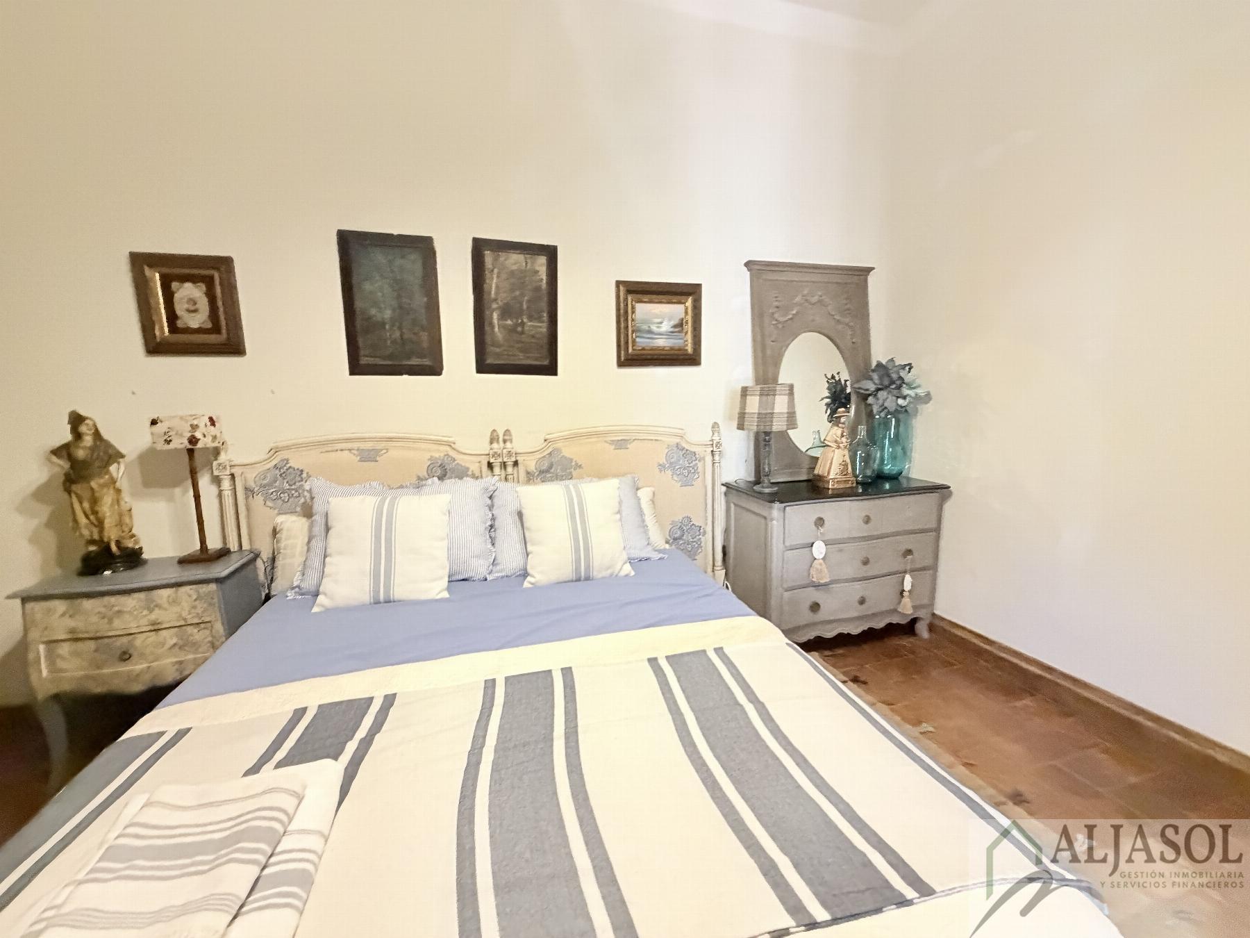Venta de chalet en Bollullos de la Mitación