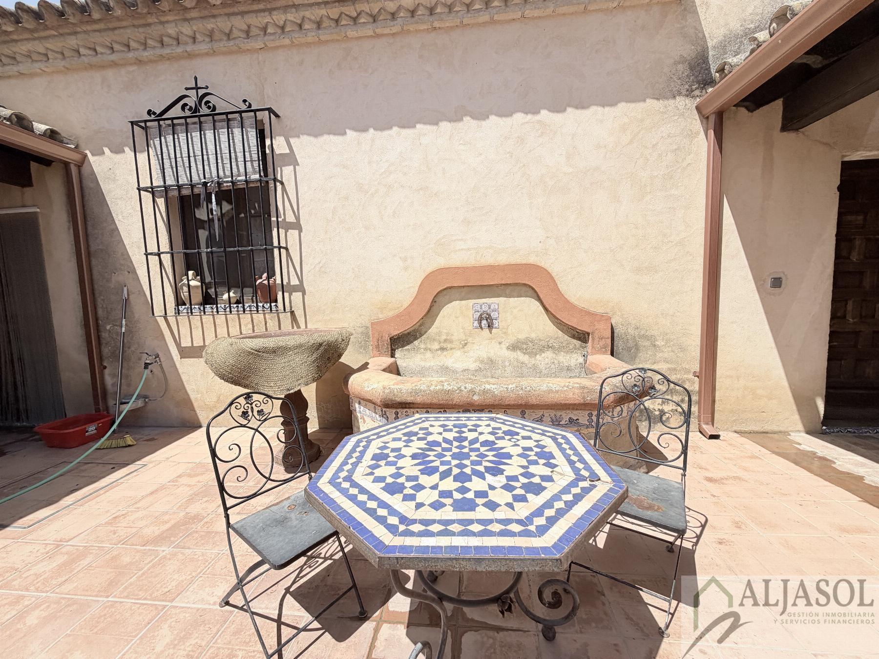 Venta de chalet en Bollullos de la Mitación