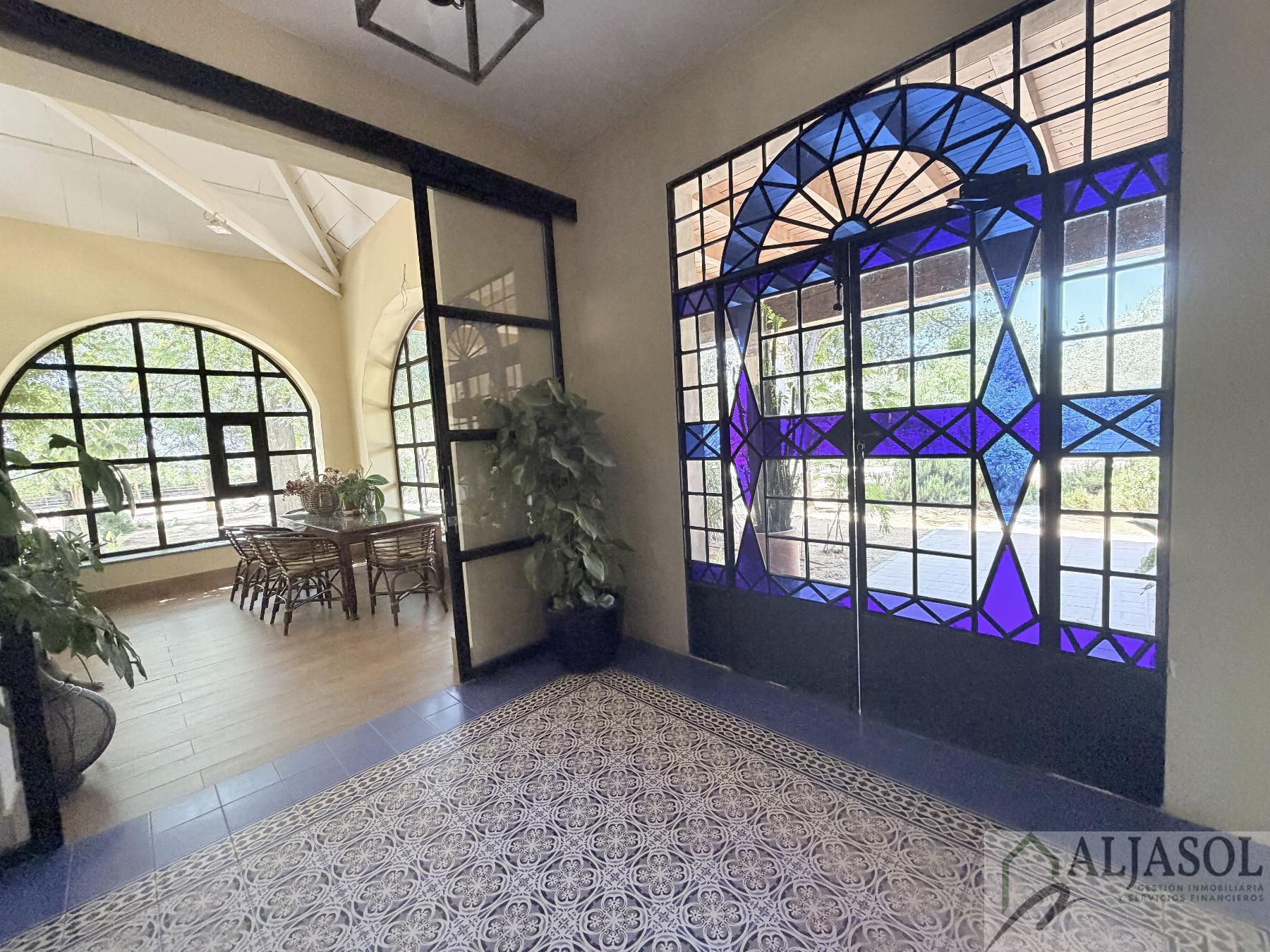Venta de chalet en Bollullos de la Mitación