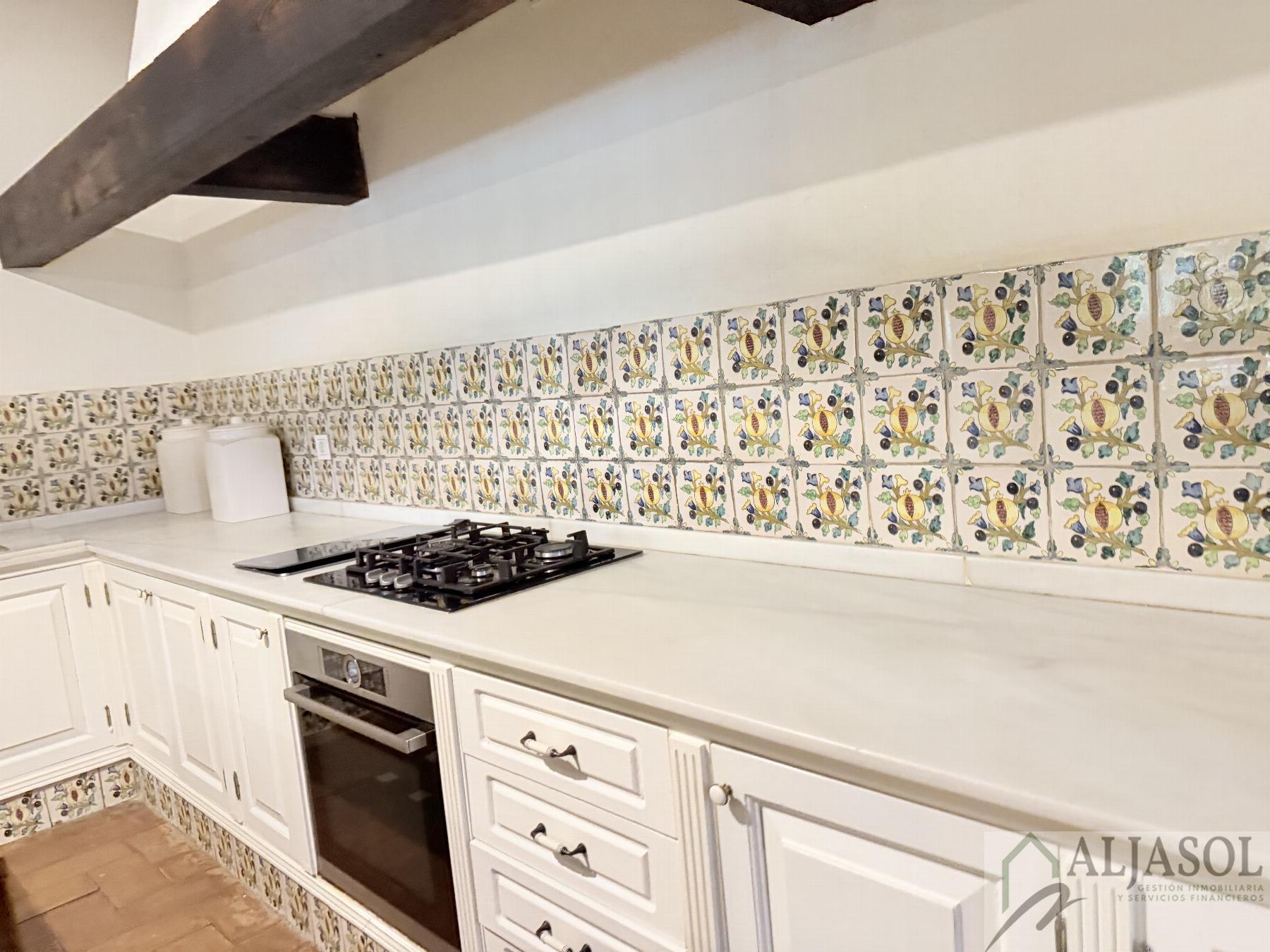 Venta de chalet en Bollullos de la Mitación