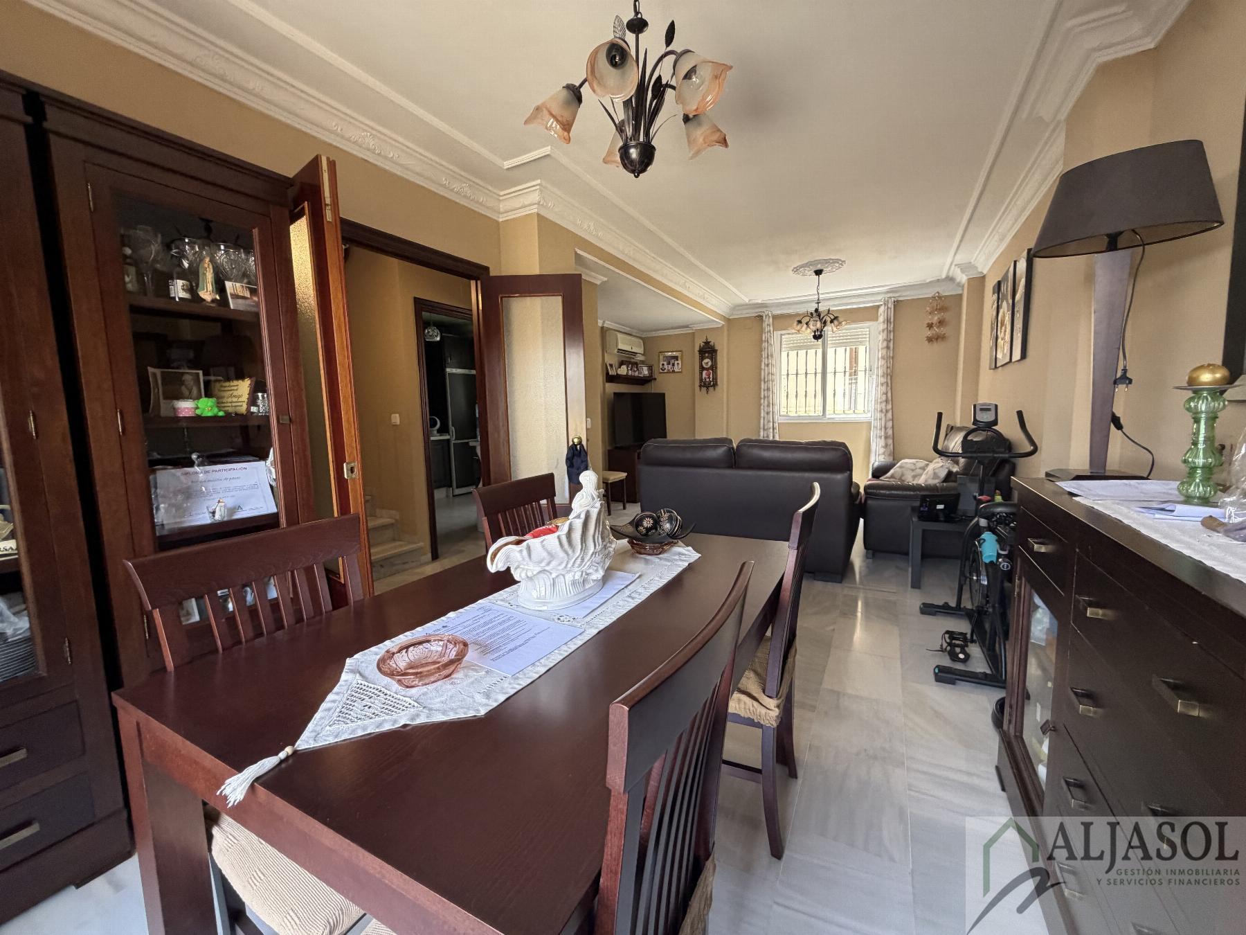 Venta de casa en Bollullos de la Mitación