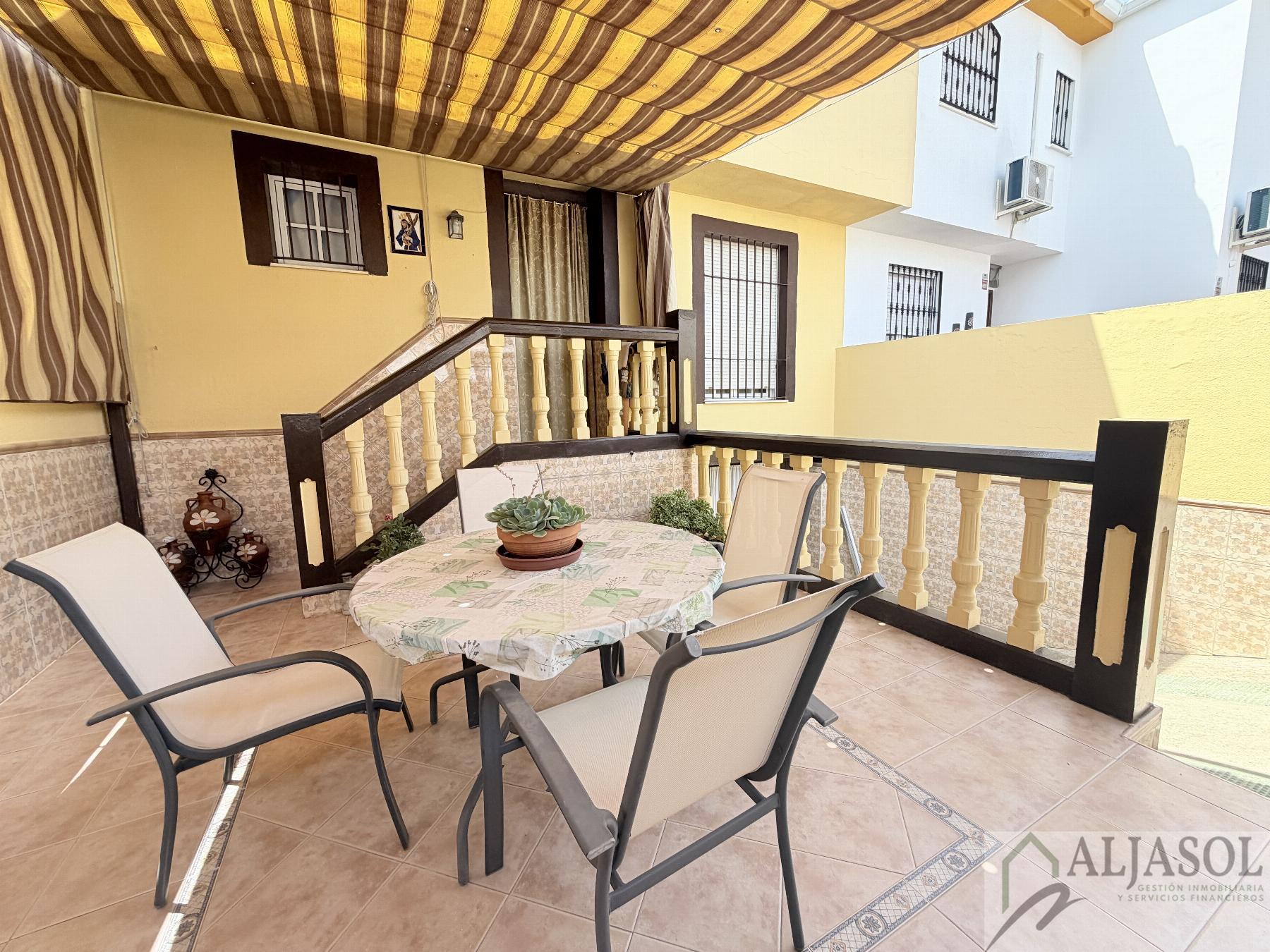 Venta de casa en Bollullos de la Mitación