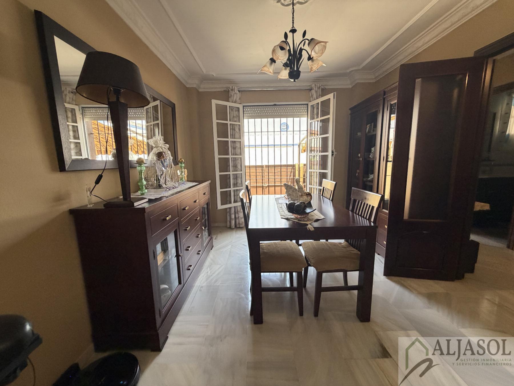 Venta de casa en Bollullos de la Mitación