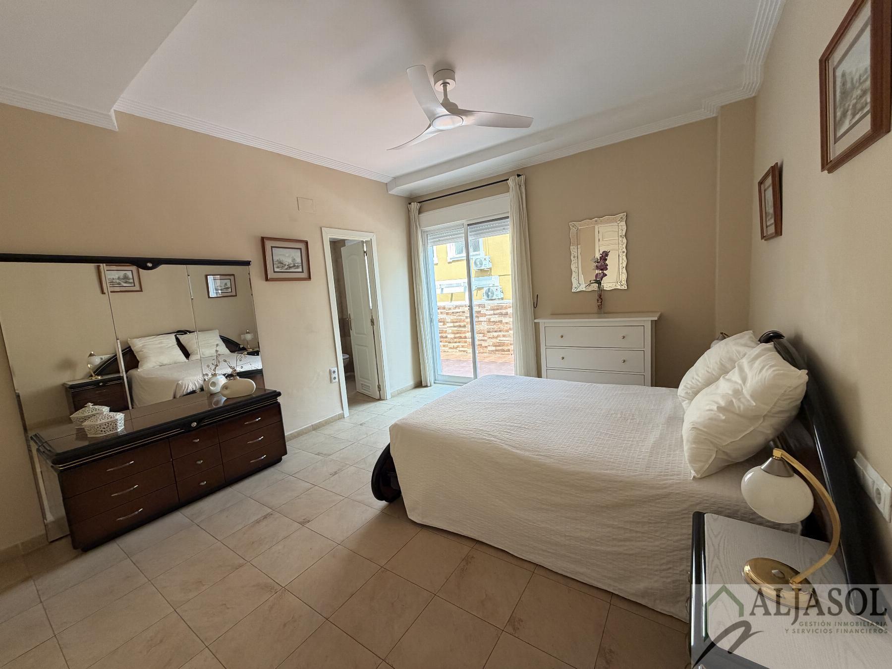 Venta de chalet en Espartinas