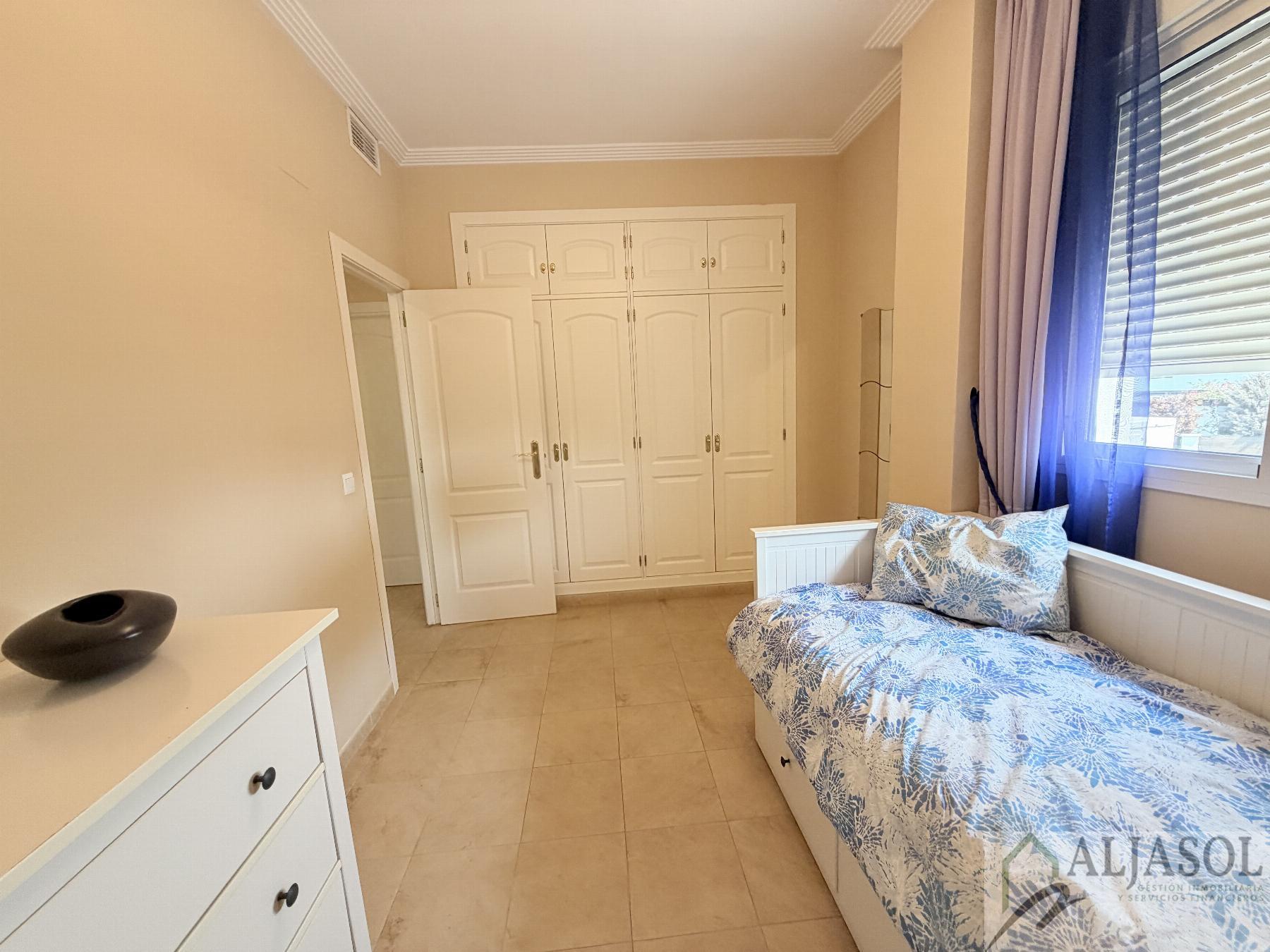 Venta de chalet en Espartinas