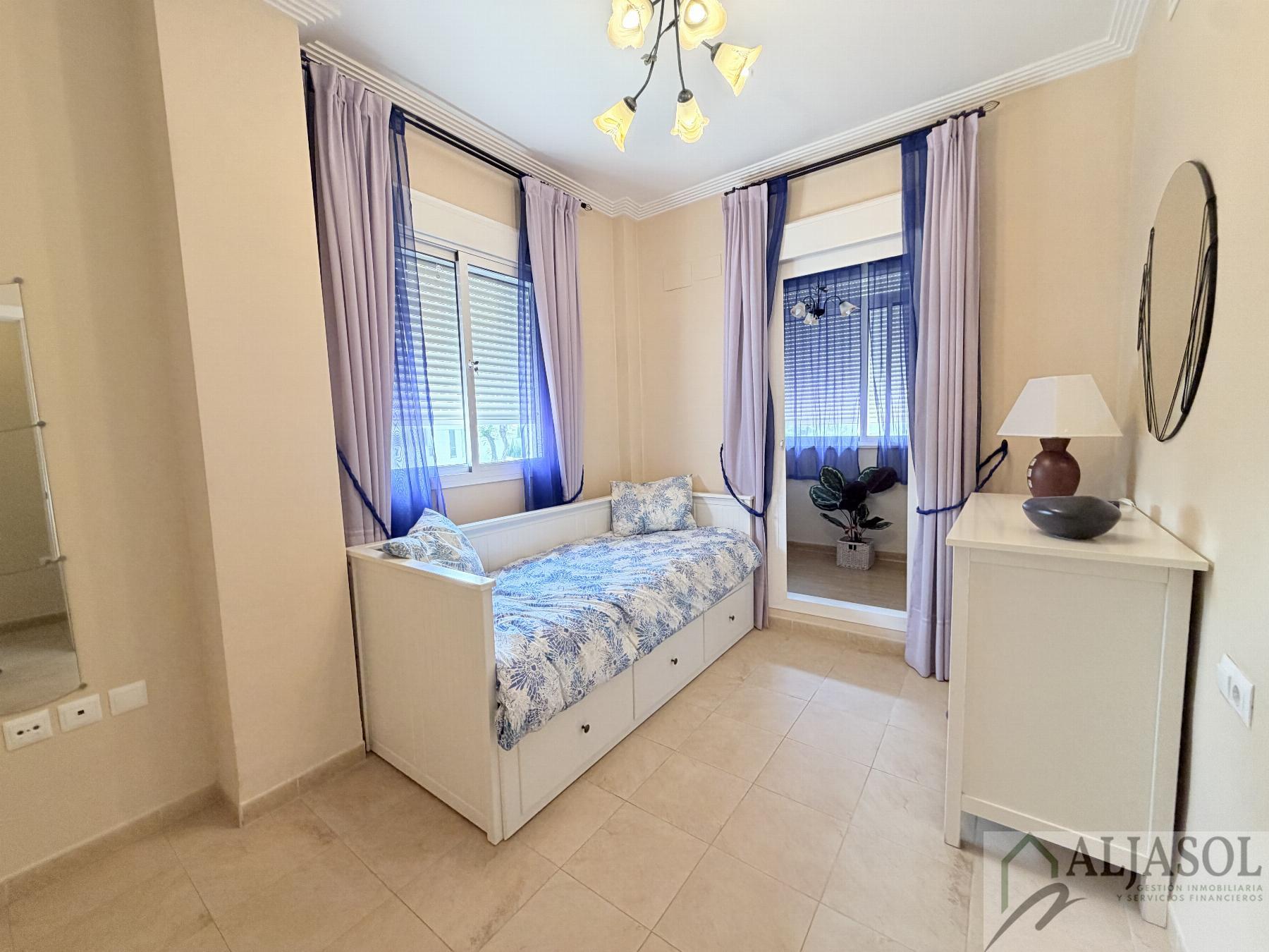 Venta de chalet en Espartinas