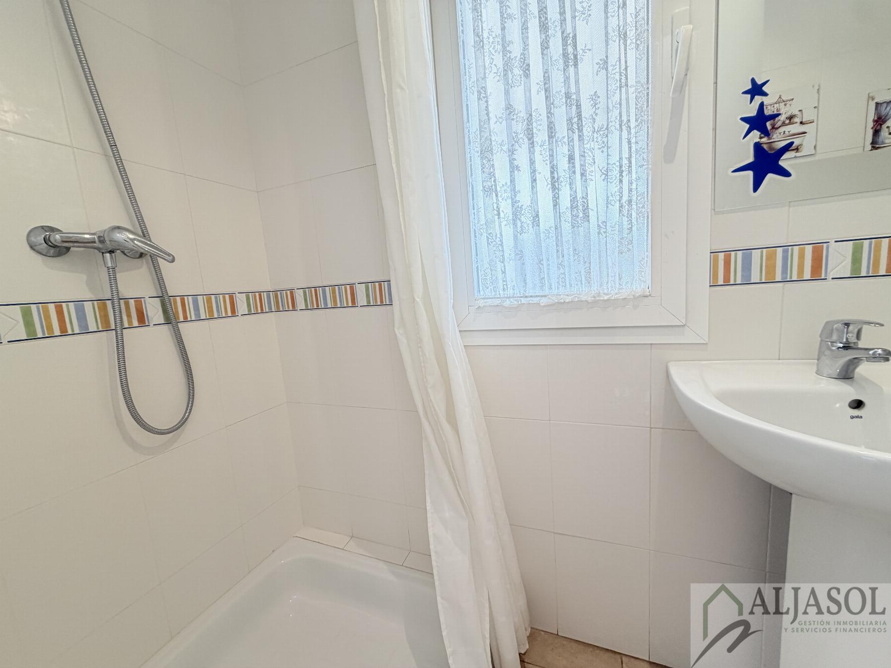 Venta de chalet en Espartinas