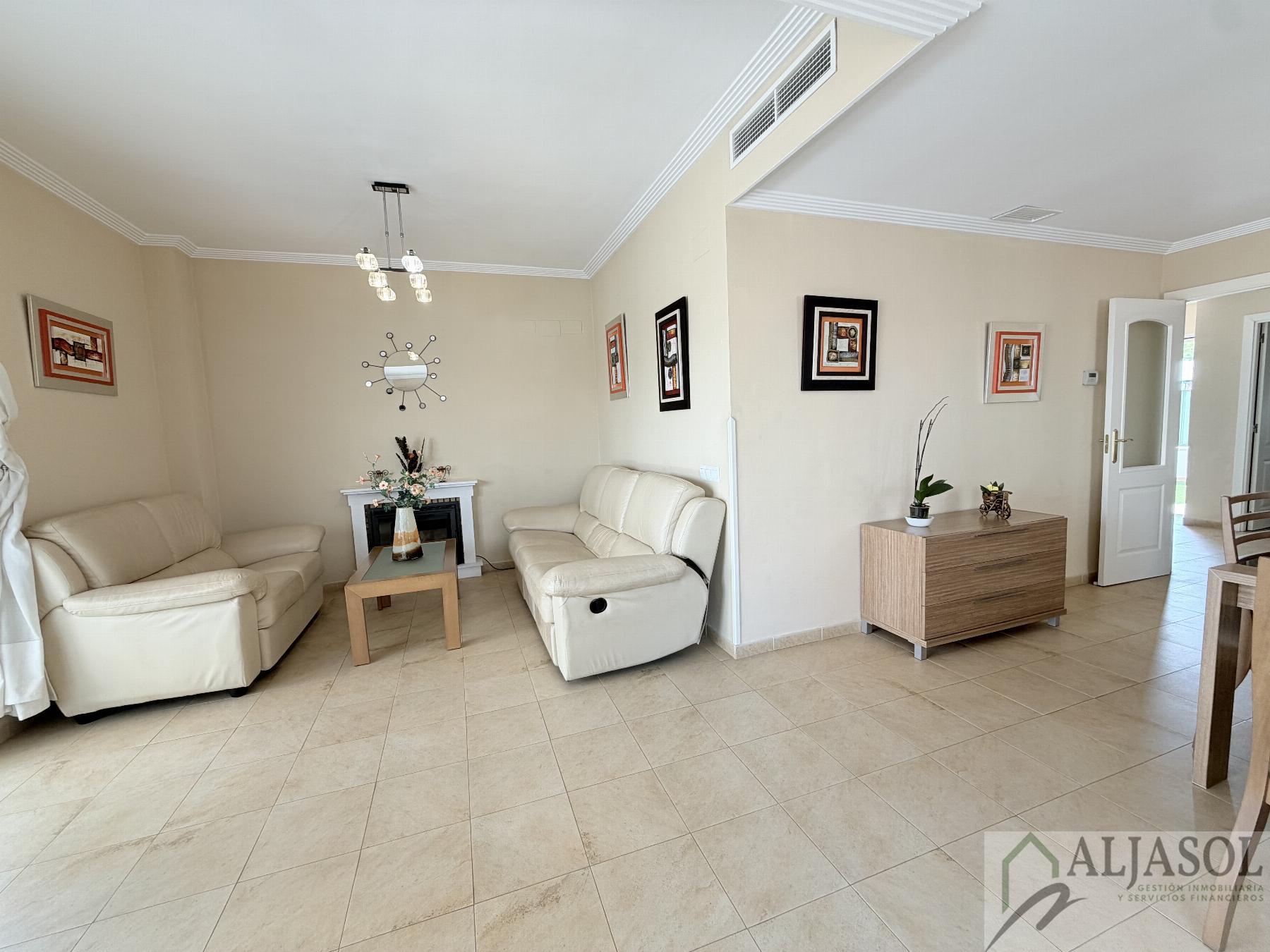 Venta de chalet en Espartinas