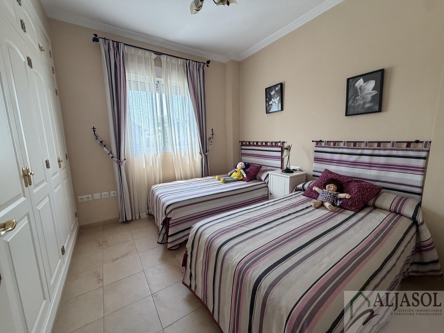 Venta de chalet en Espartinas