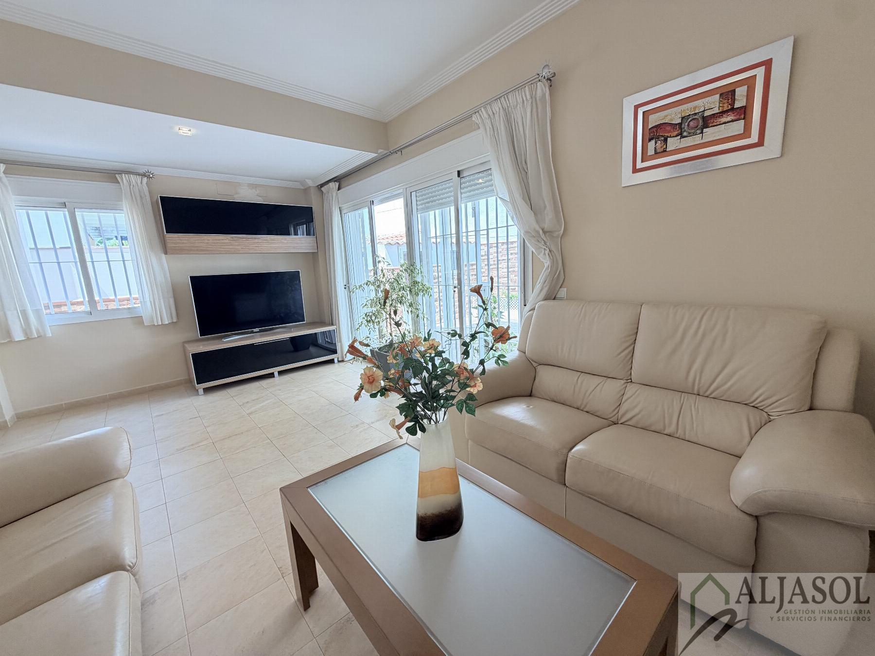 Venta de chalet en Espartinas
