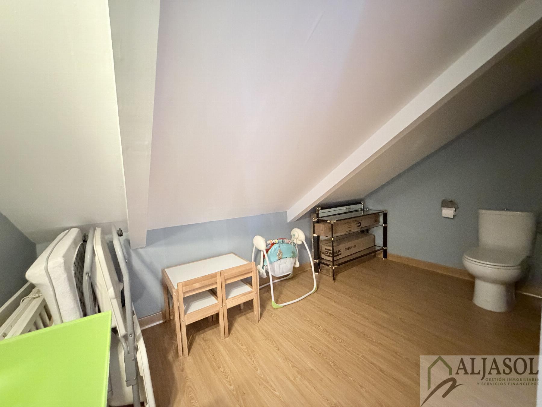 Venta de chalet en Espartinas