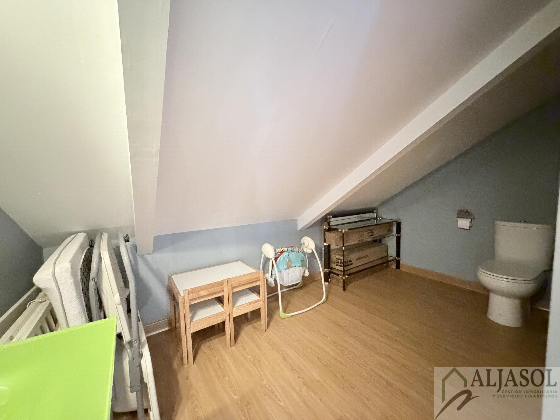 Venta de chalet en Espartinas