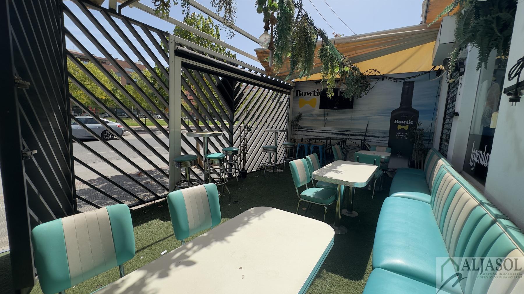 Venta de local en Dos Hermanas