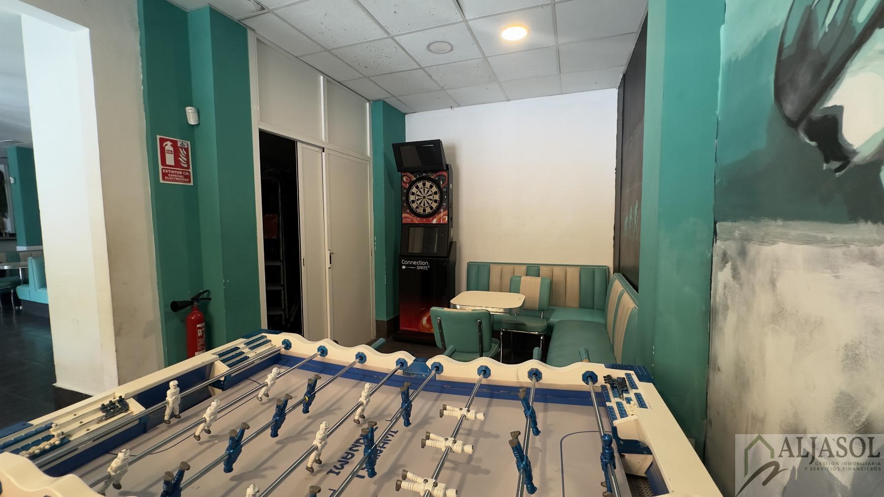 Venta de local en Dos Hermanas