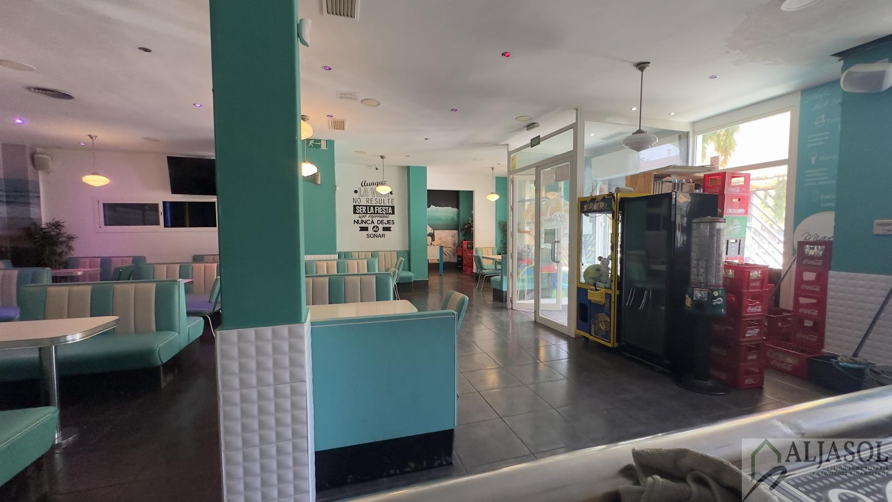 Venta de local en Dos Hermanas