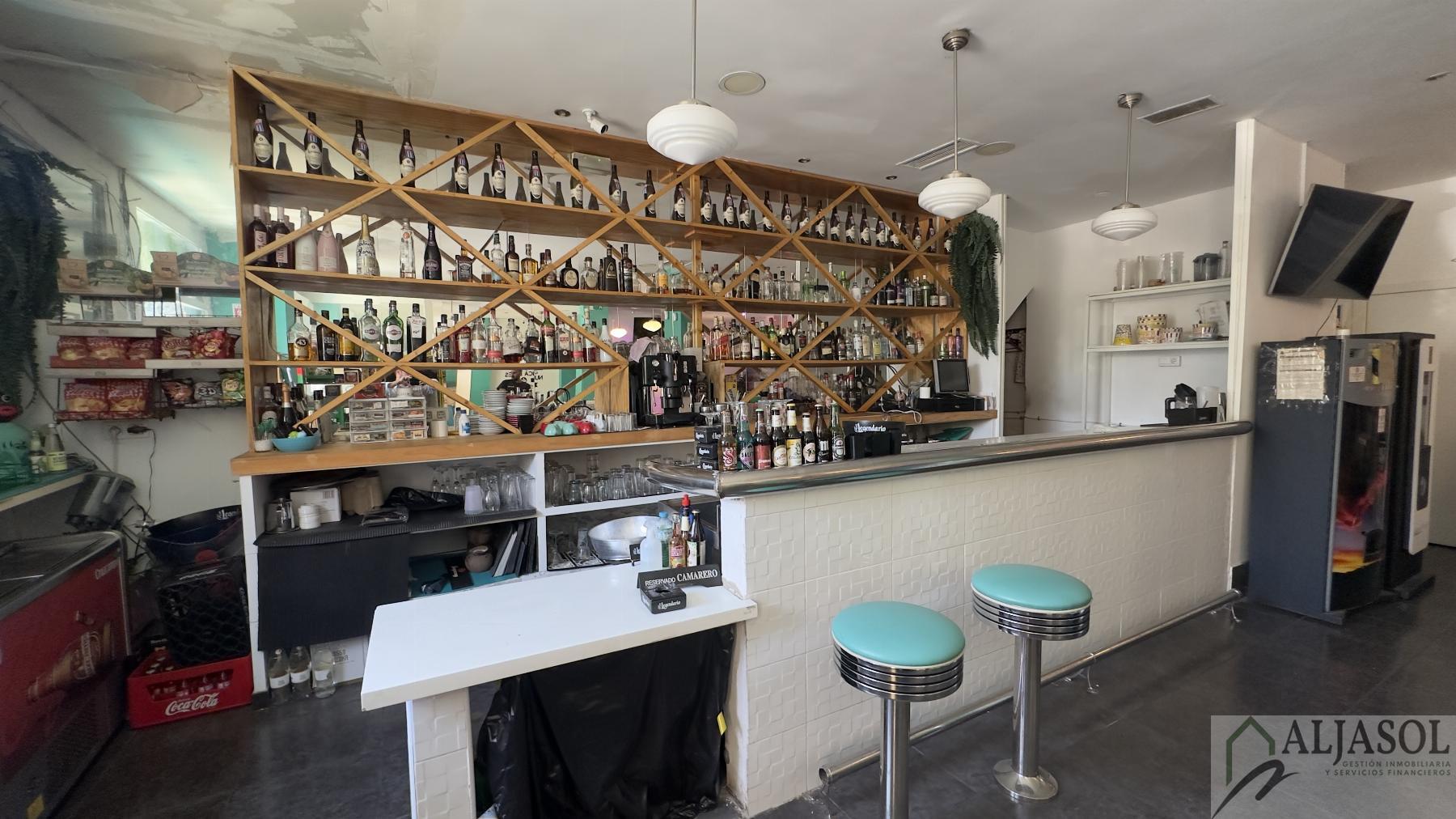 Venta de local en Dos Hermanas