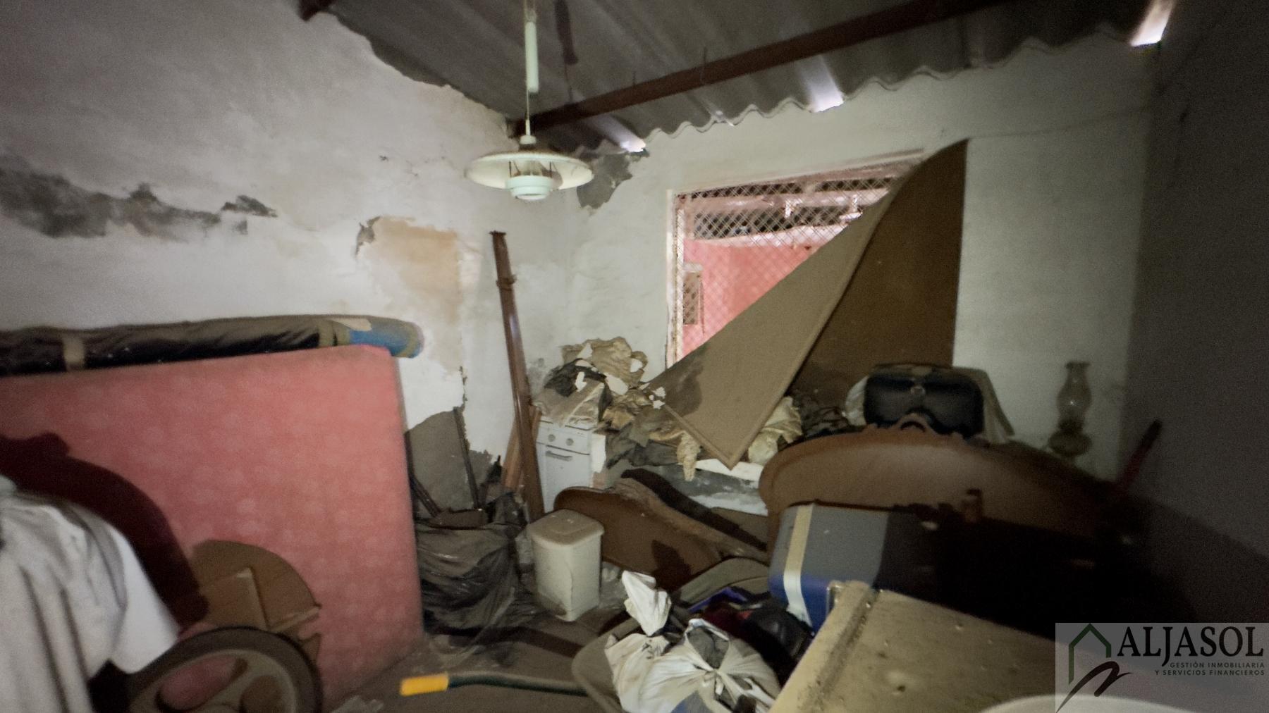 Venta de casa en Villanueva del Ariscal
