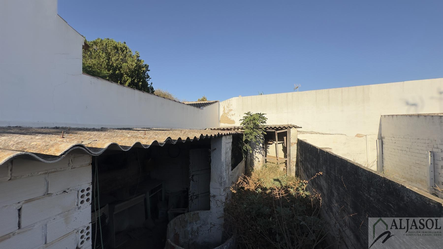 Venta de casa en Villanueva del Ariscal