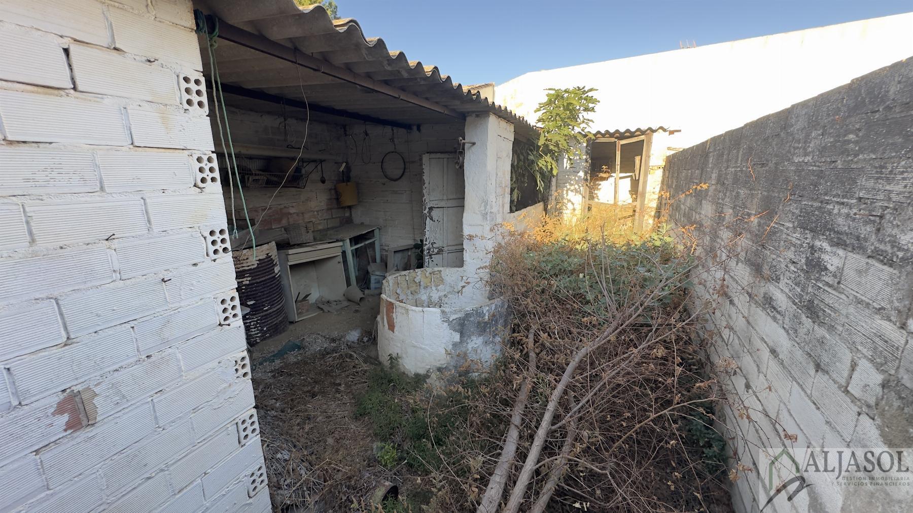 Venta de casa en Villanueva del Ariscal