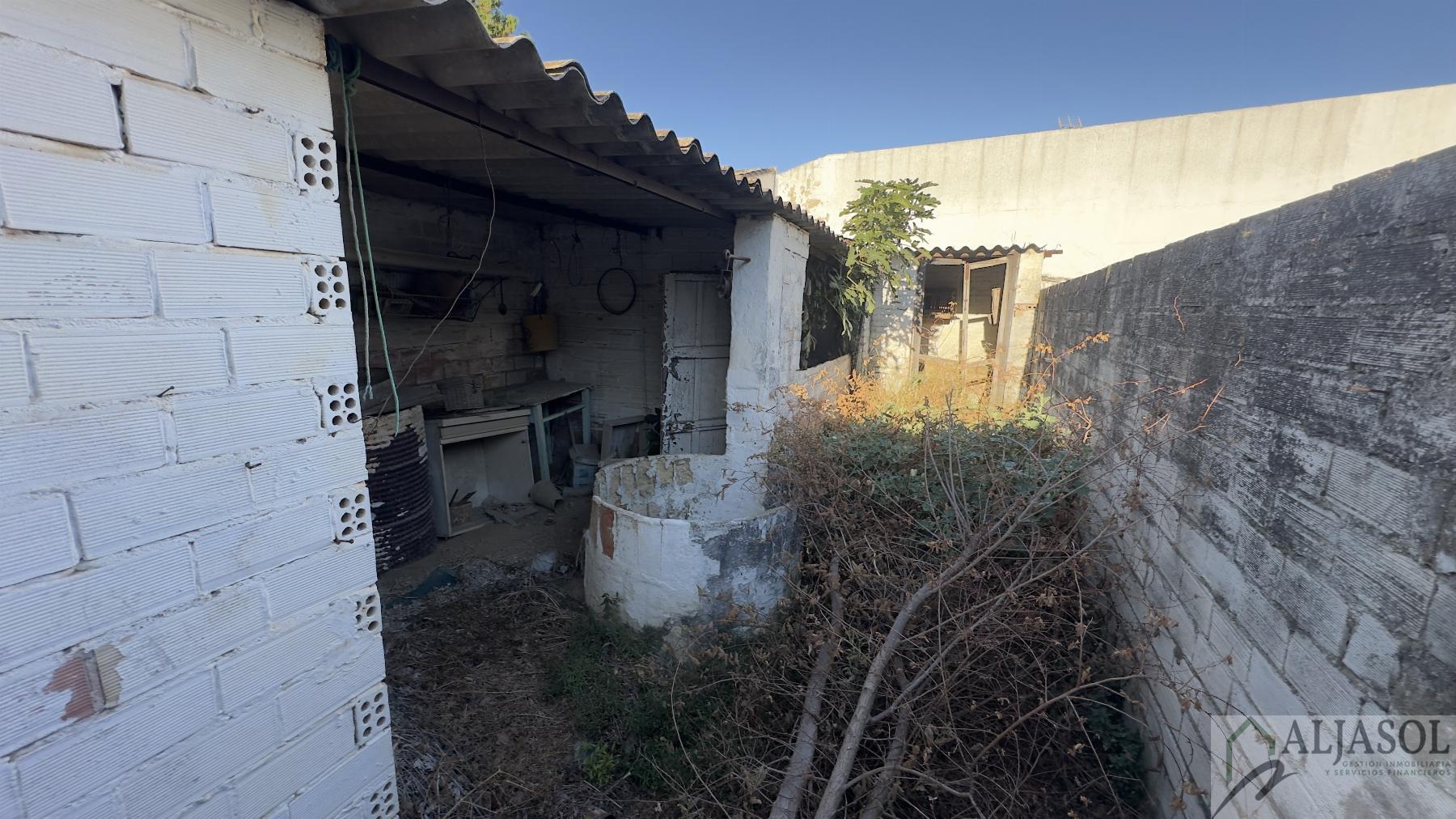 Venta de casa en Villanueva del Ariscal