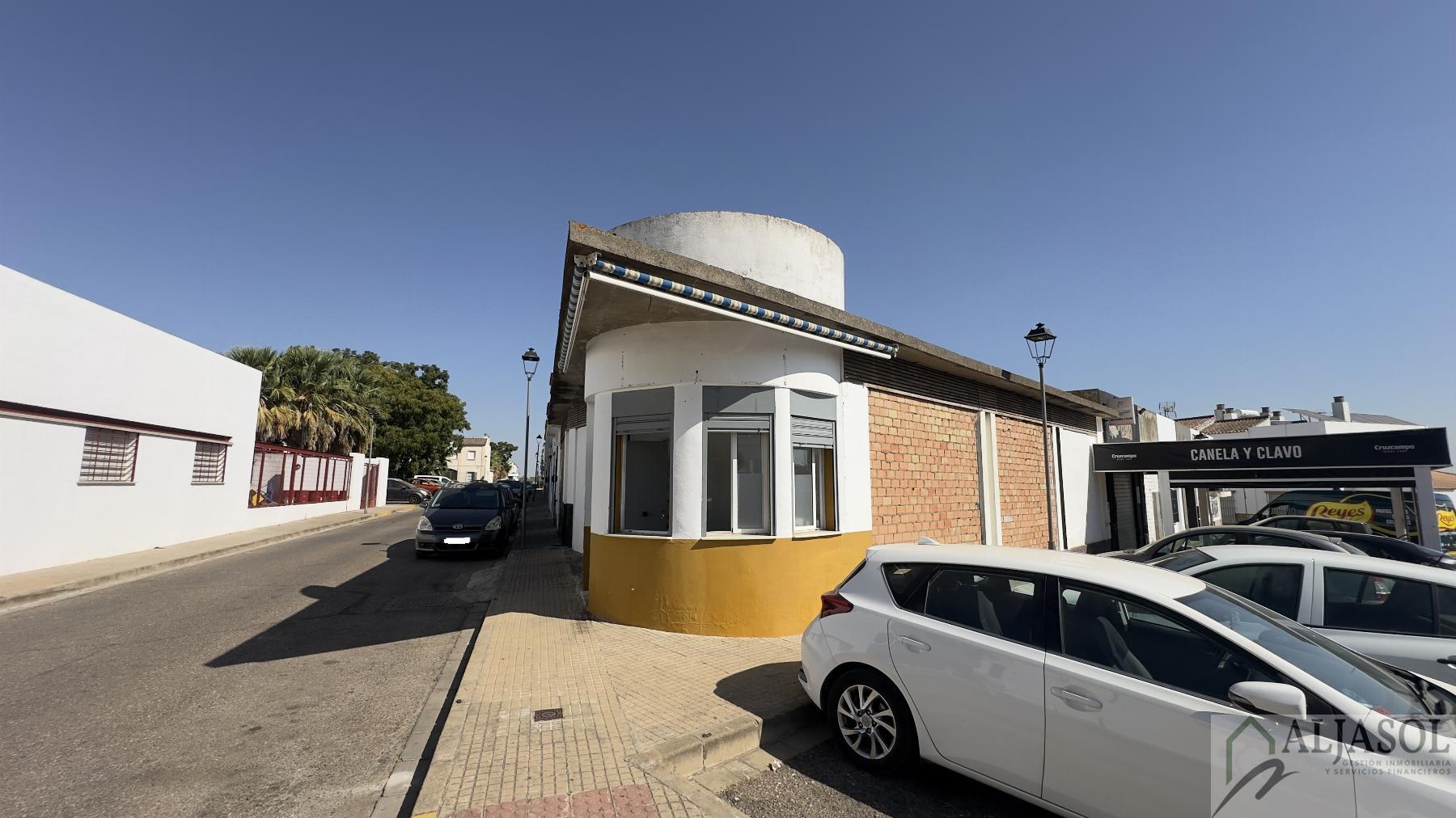 Venta de local en Villanueva del Ariscal