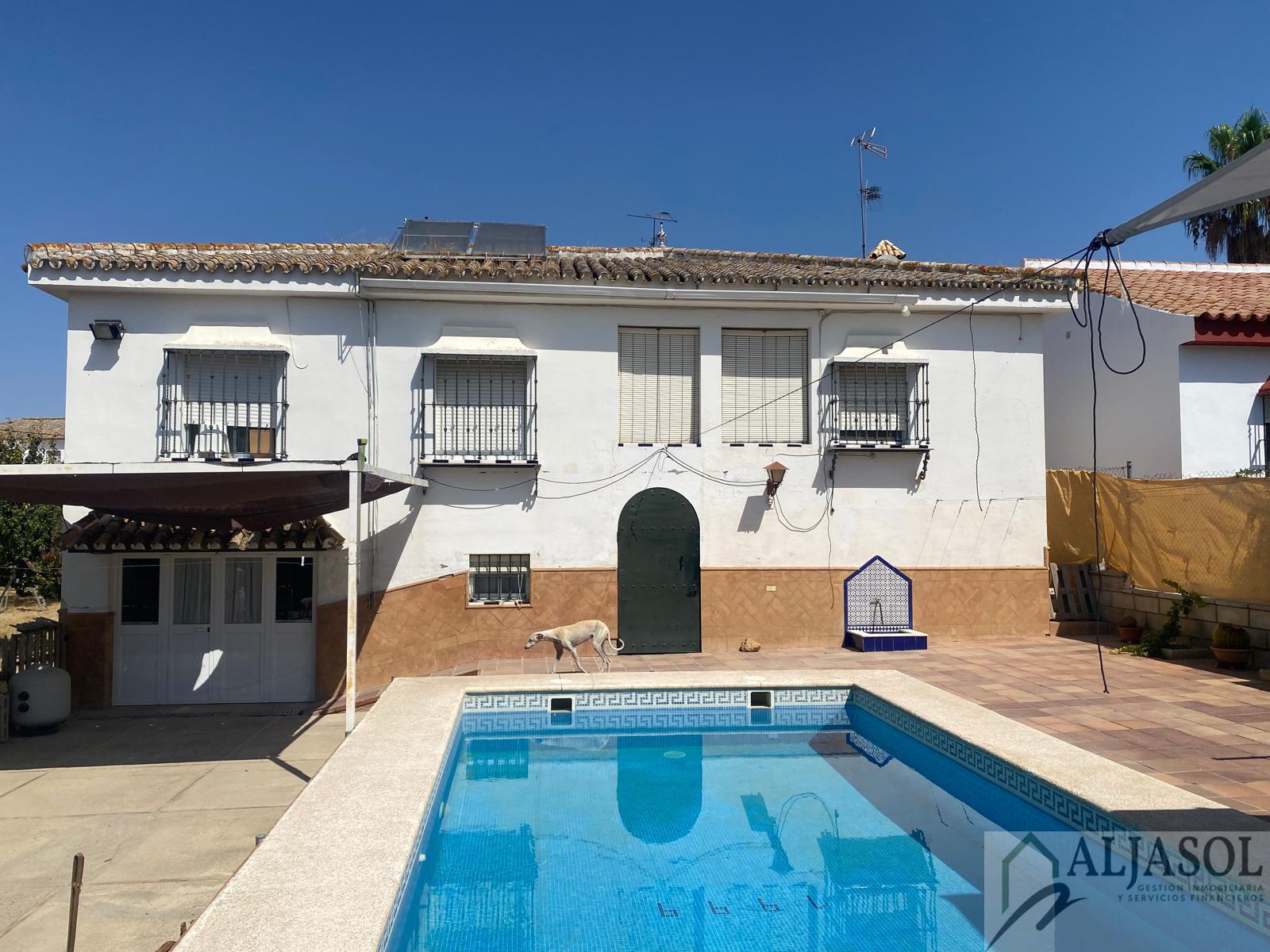 Venta de chalet en Salteras