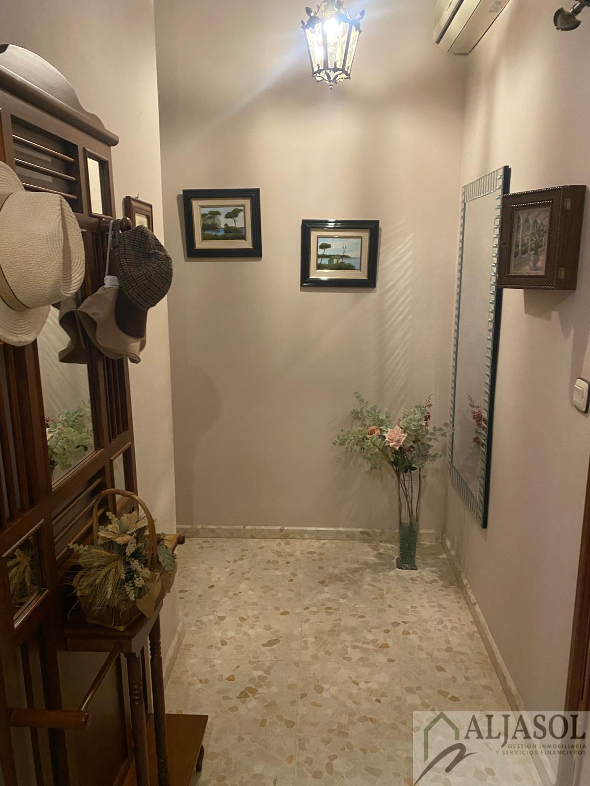 Venta de chalet en Salteras