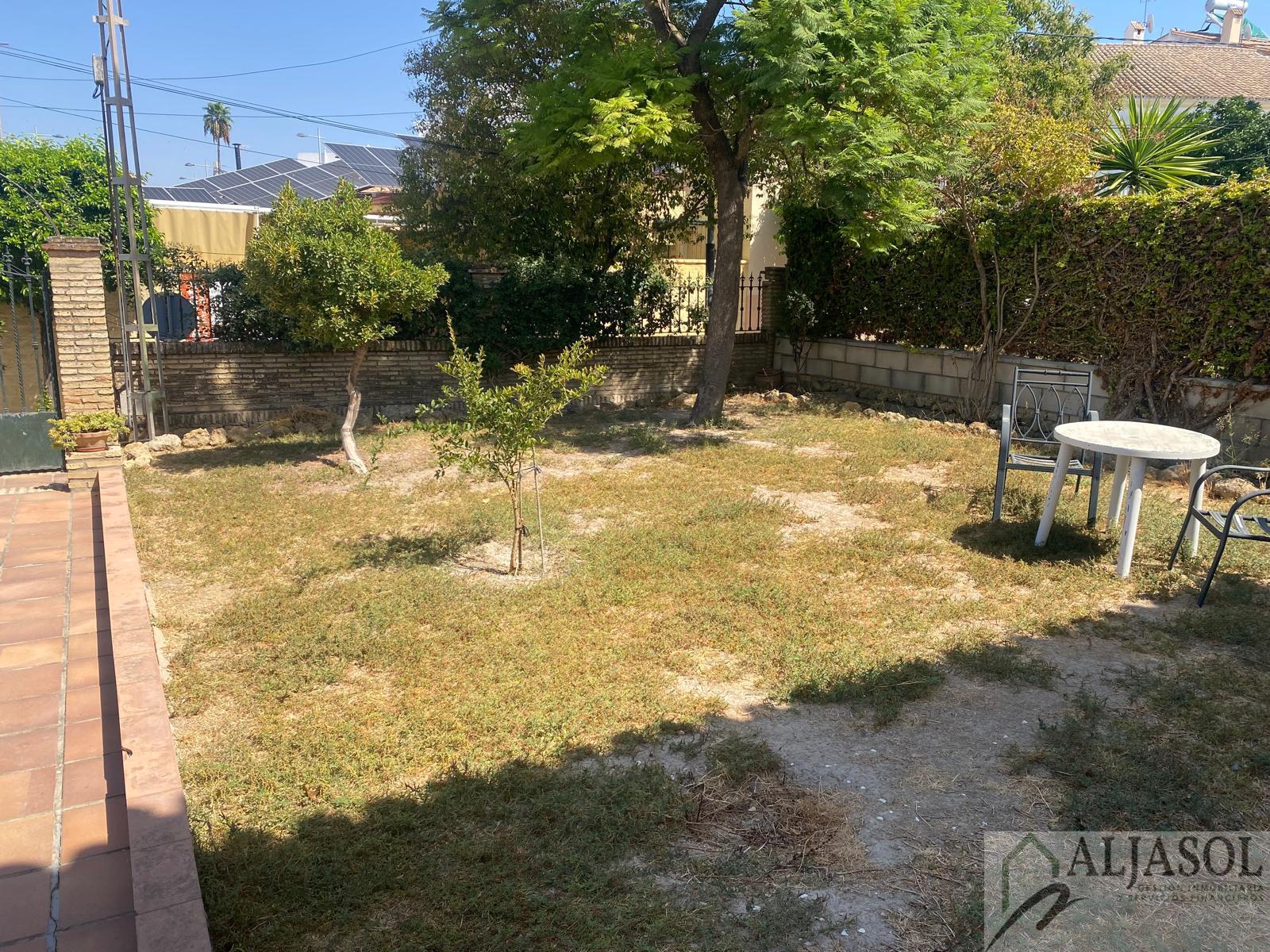 Venta de chalet en Salteras