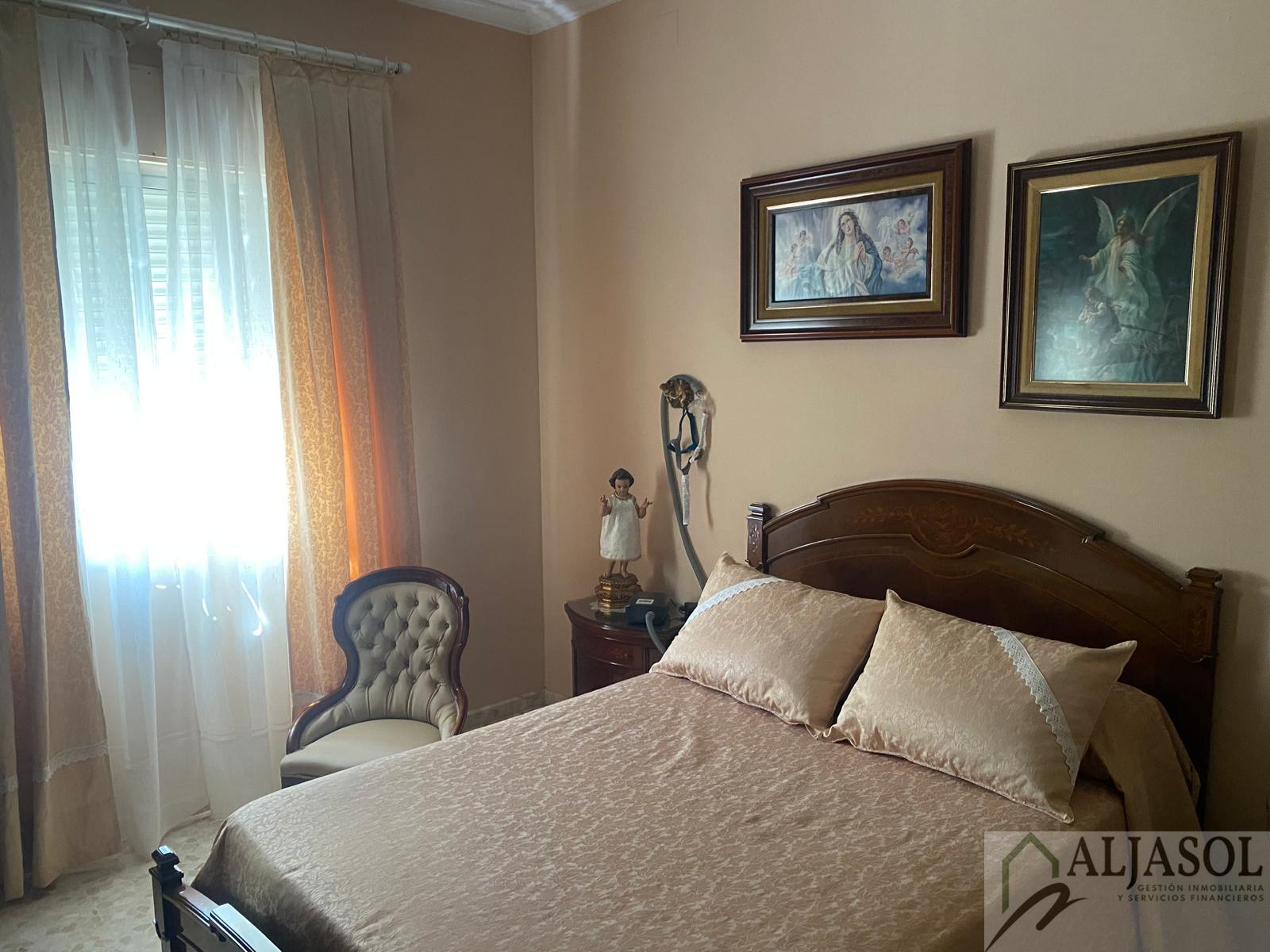 Venta de chalet en Salteras