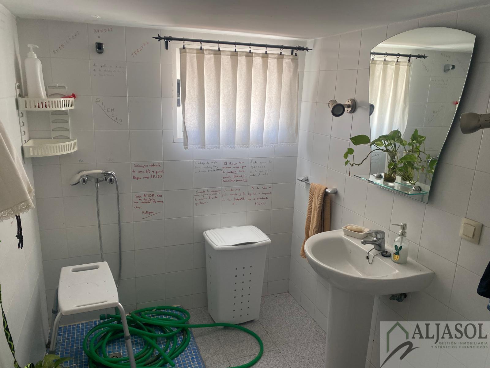 Venta de chalet en Salteras