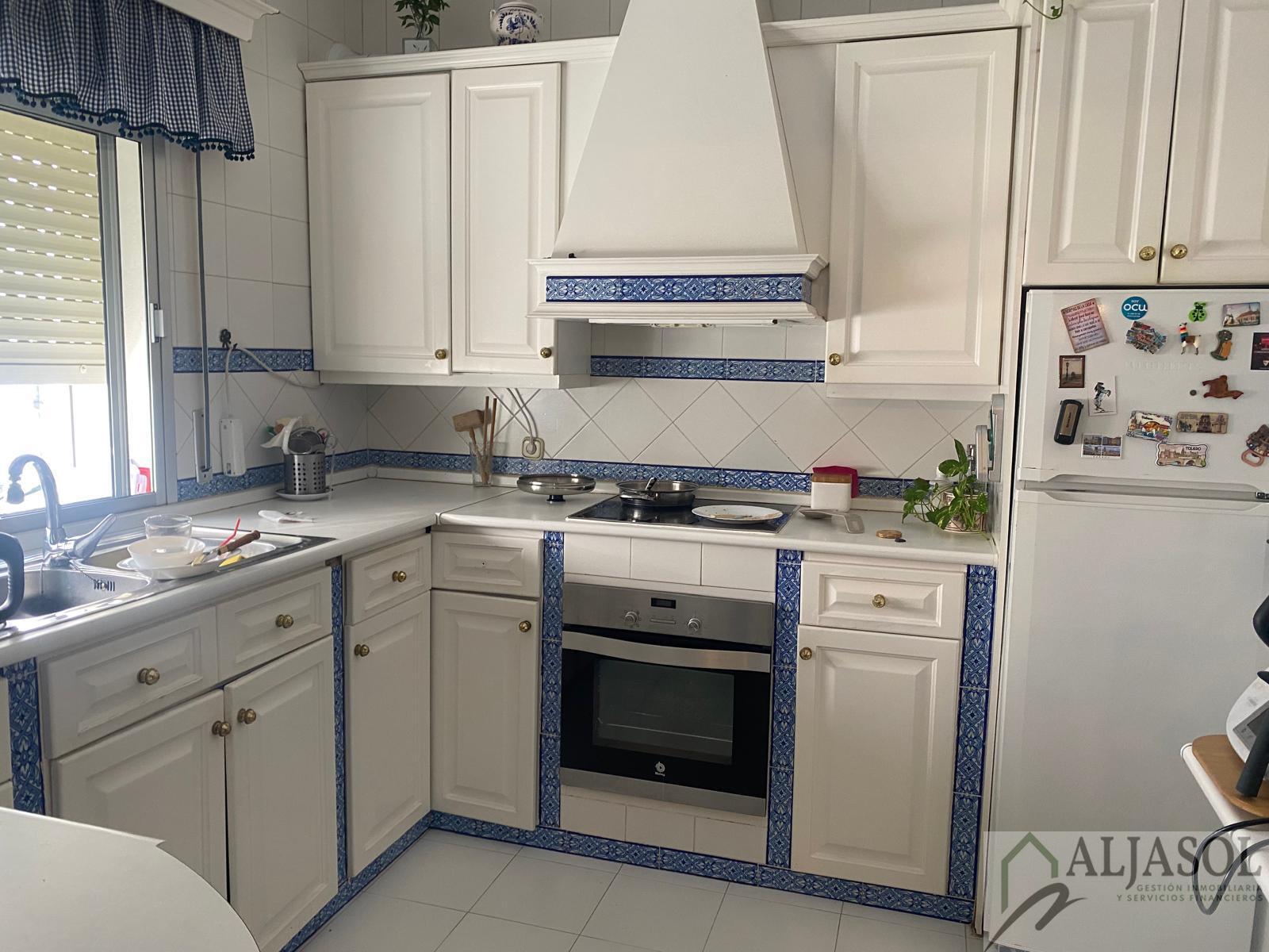 Venta de chalet en Salteras