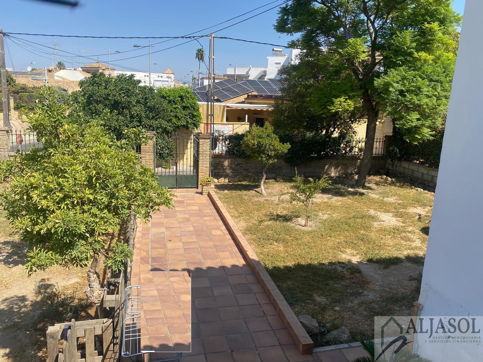 Venta de chalet en Salteras